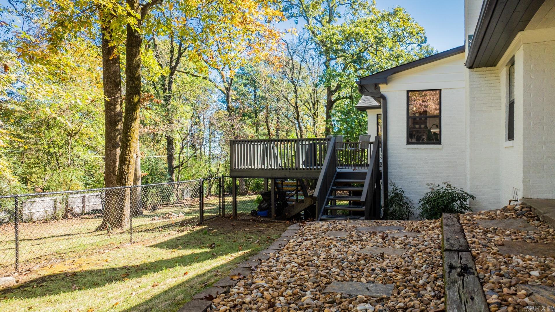 KINGWOOD PLACE - Residential