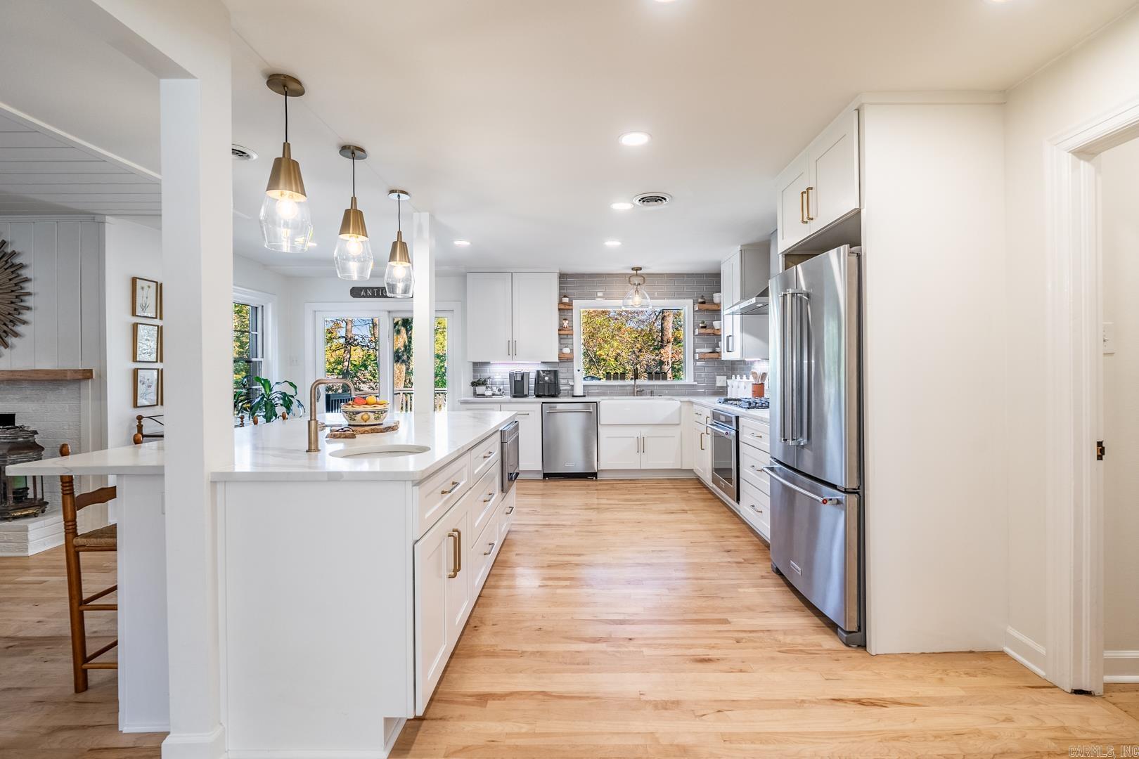 KINGWOOD PLACE - Residential