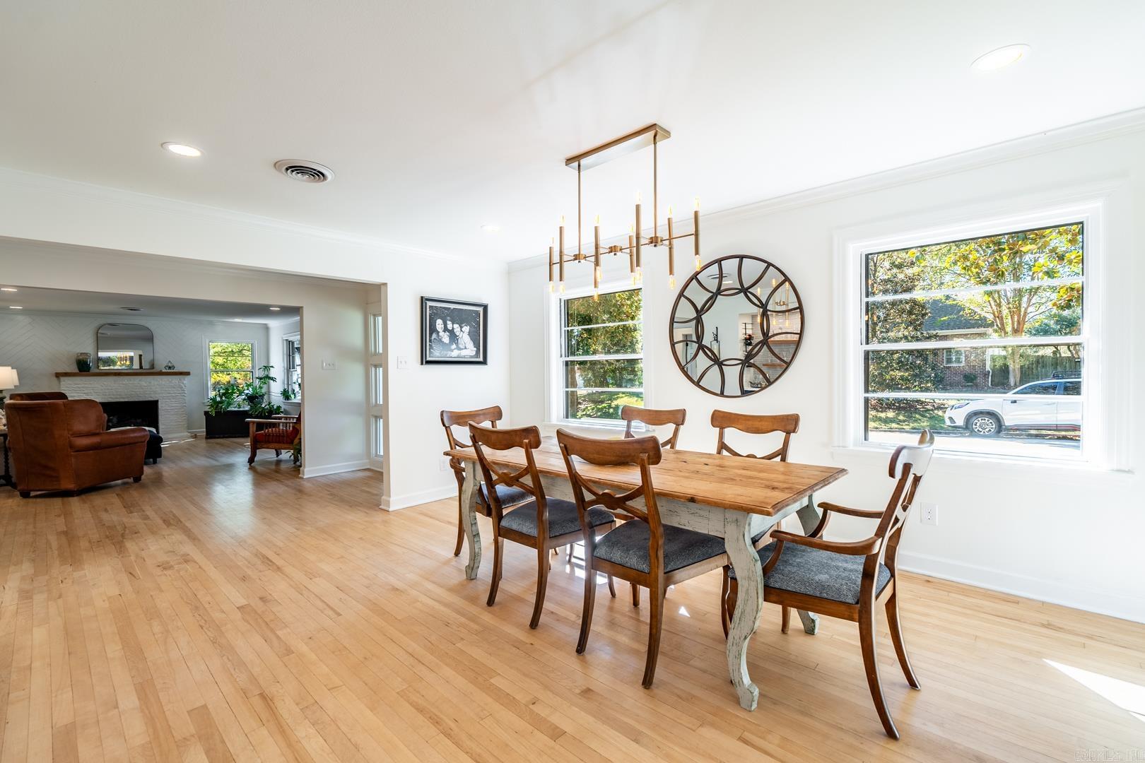 KINGWOOD PLACE - Residential