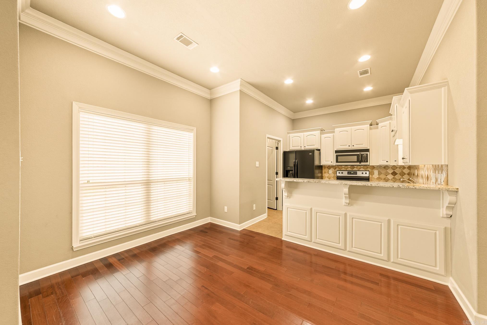 BRYSON ESTATES - Residential