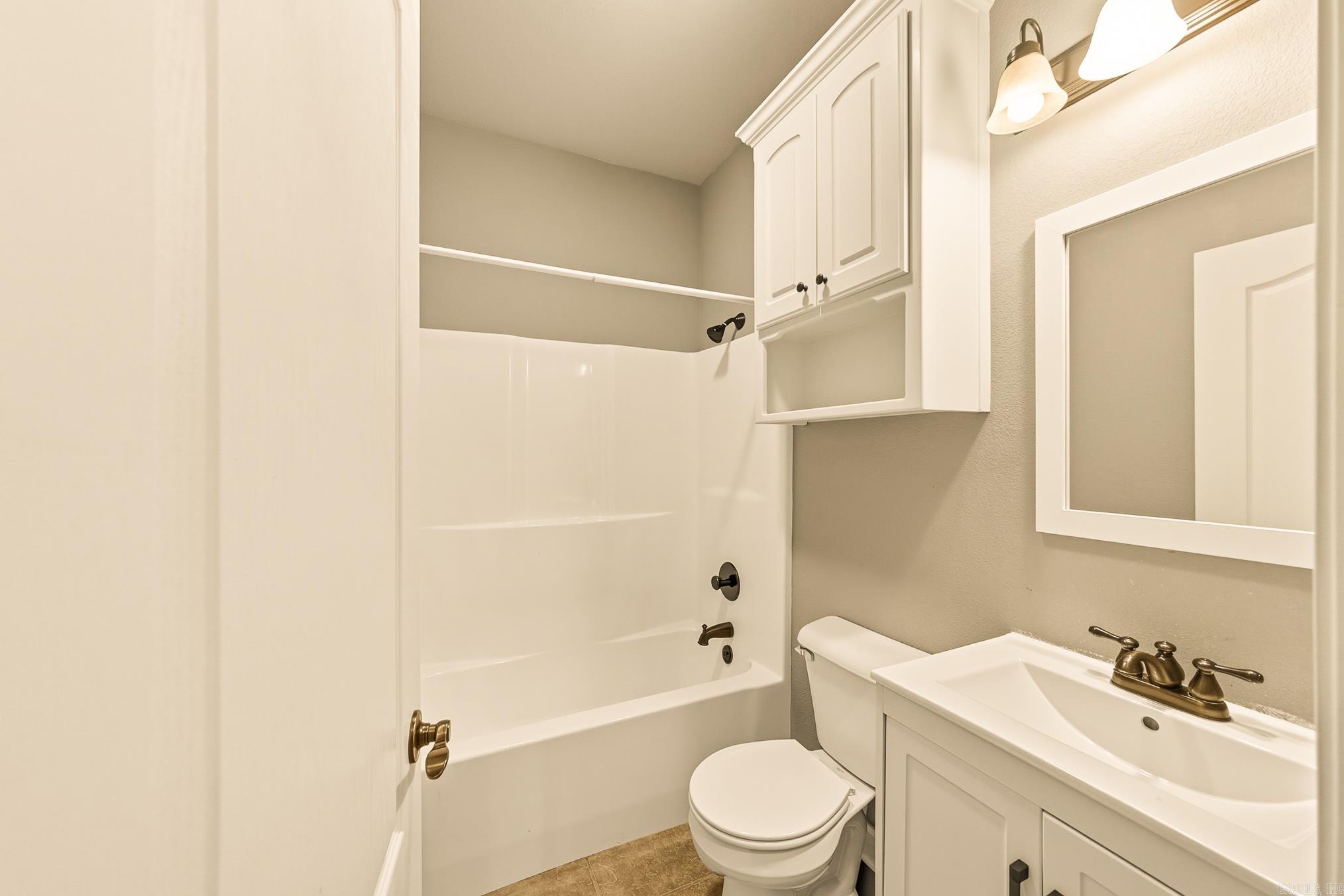 BRYSON ESTATES - Residential