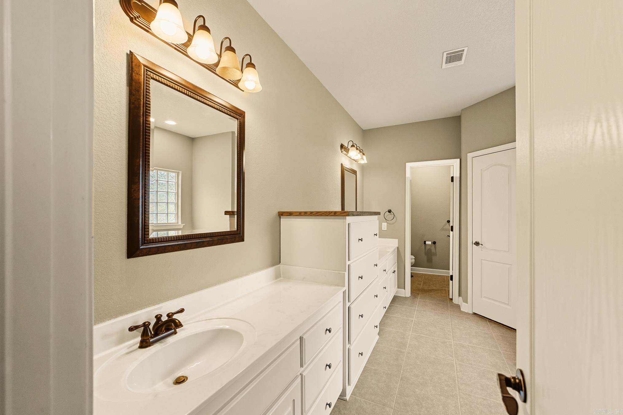 BRYSON ESTATES - Residential