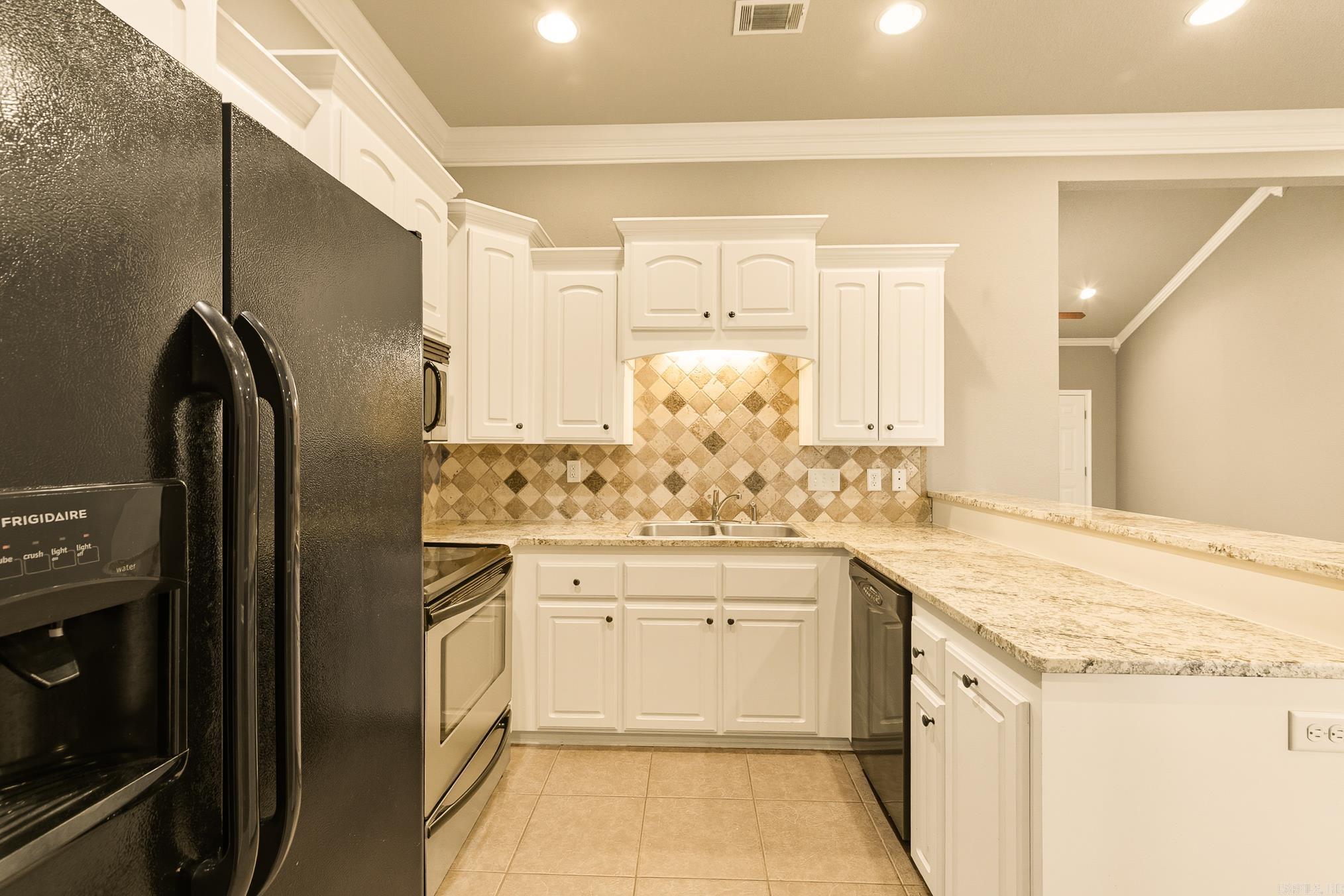 BRYSON ESTATES - Residential