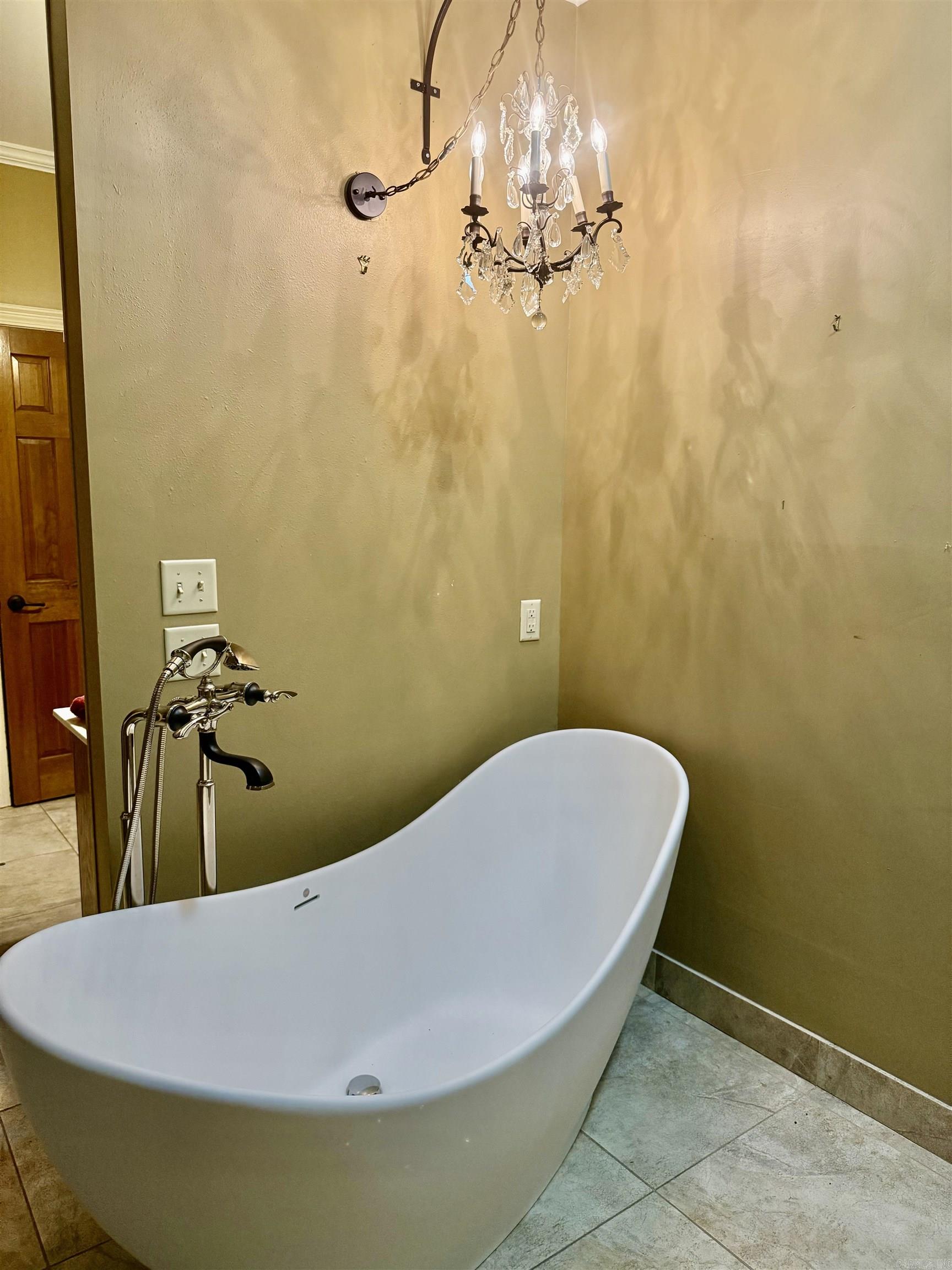 LONGLEA ESTATES - Residential