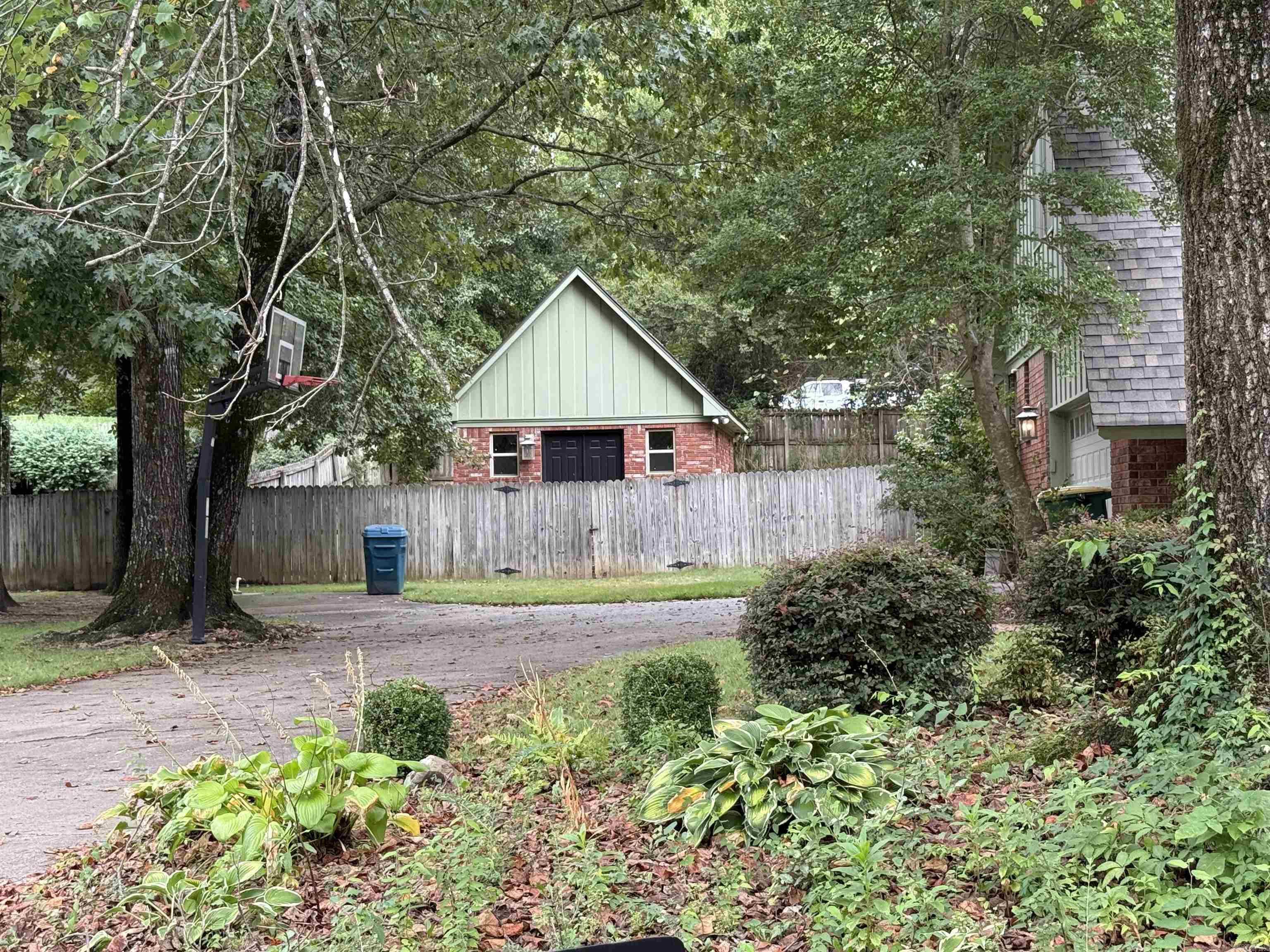 LONGLEA ESTATES - Residential