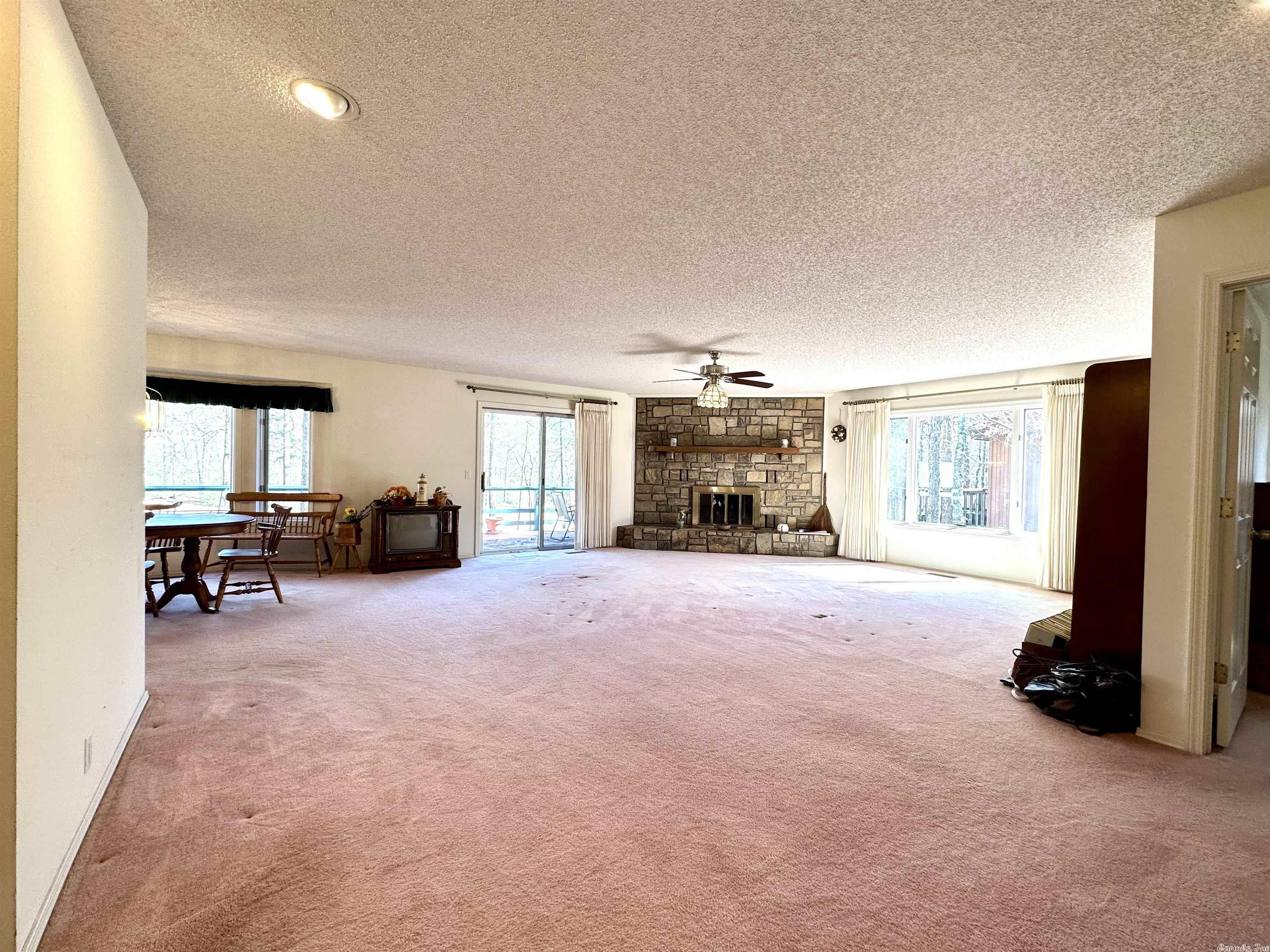 BALLESTEROS - Residential