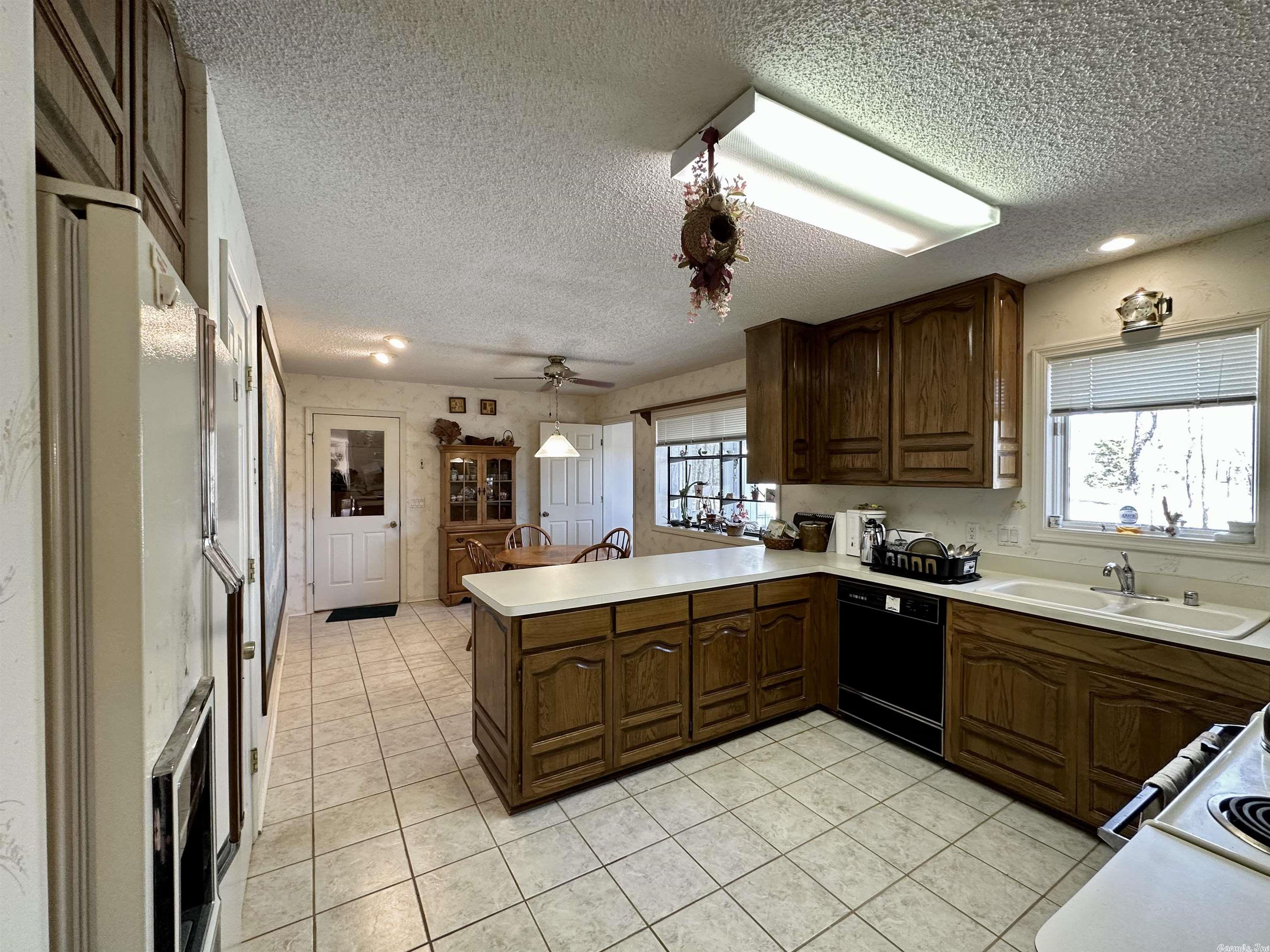 BALLESTEROS - Residential