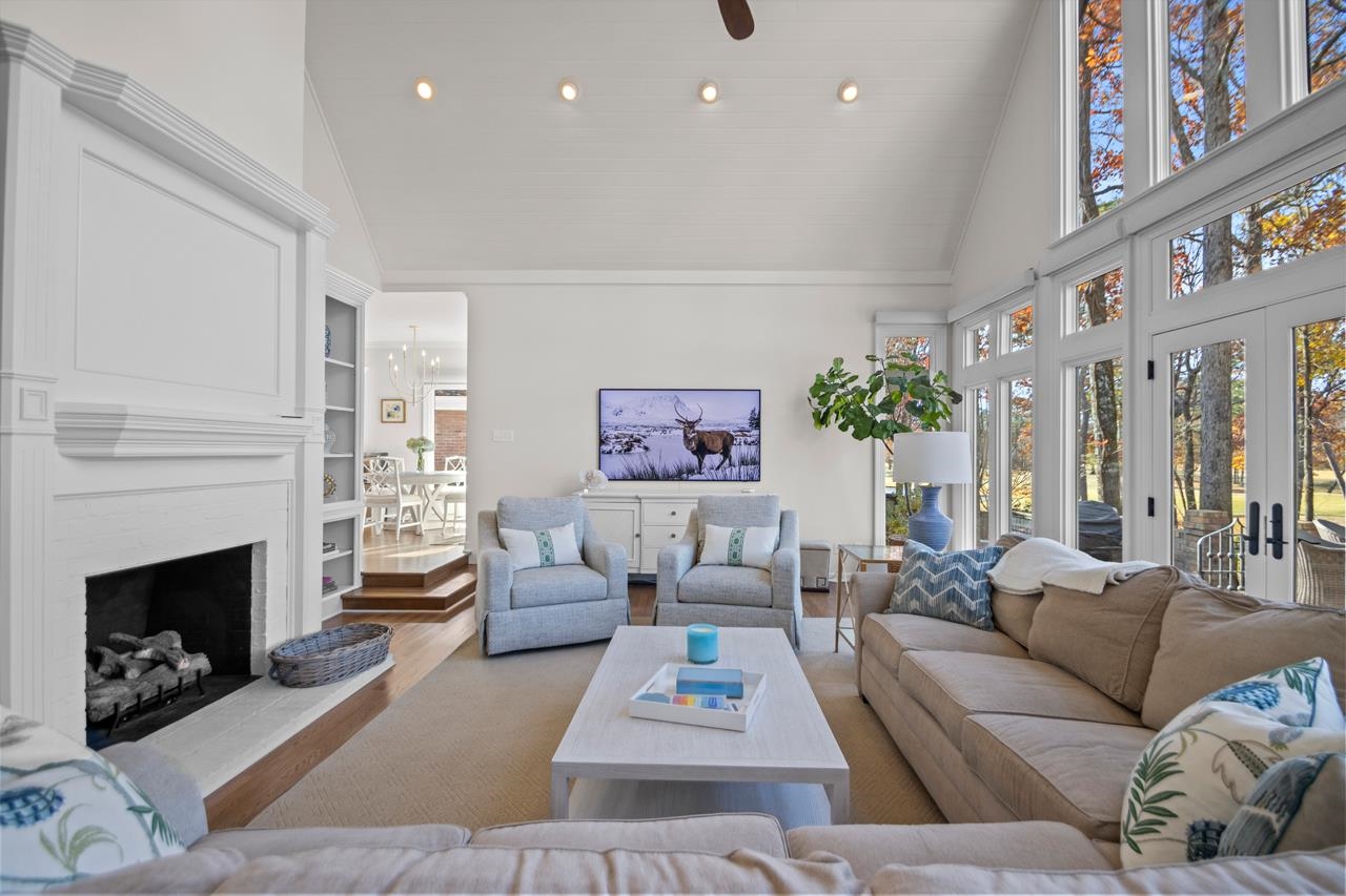 CHENAL VALLEY DUCLAIR COURT - Residential