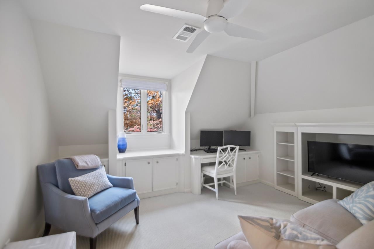 CHENAL VALLEY DUCLAIR COURT - Residential