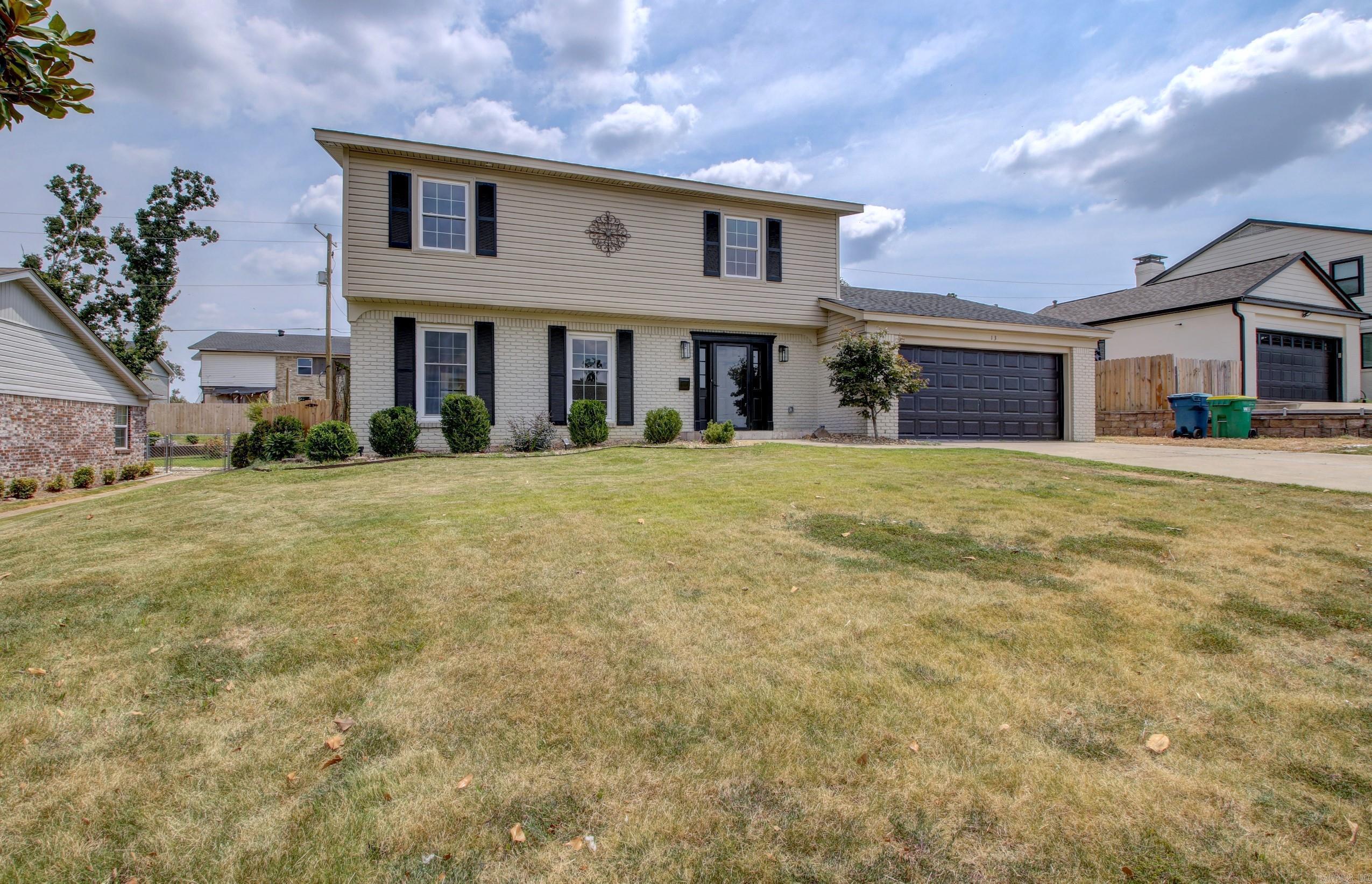 STURBRIDGE - Residential