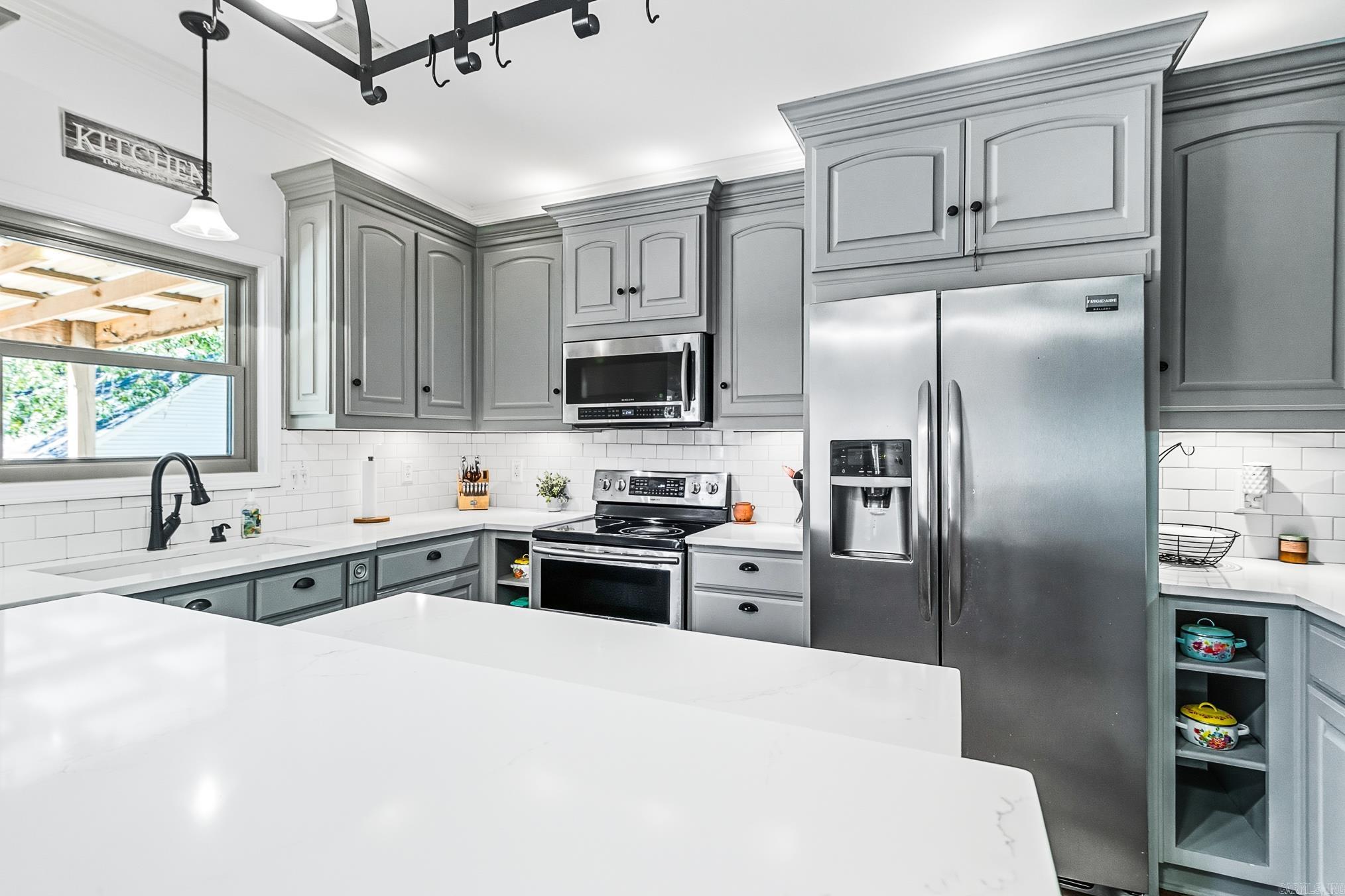 Hidden Lake - Residential