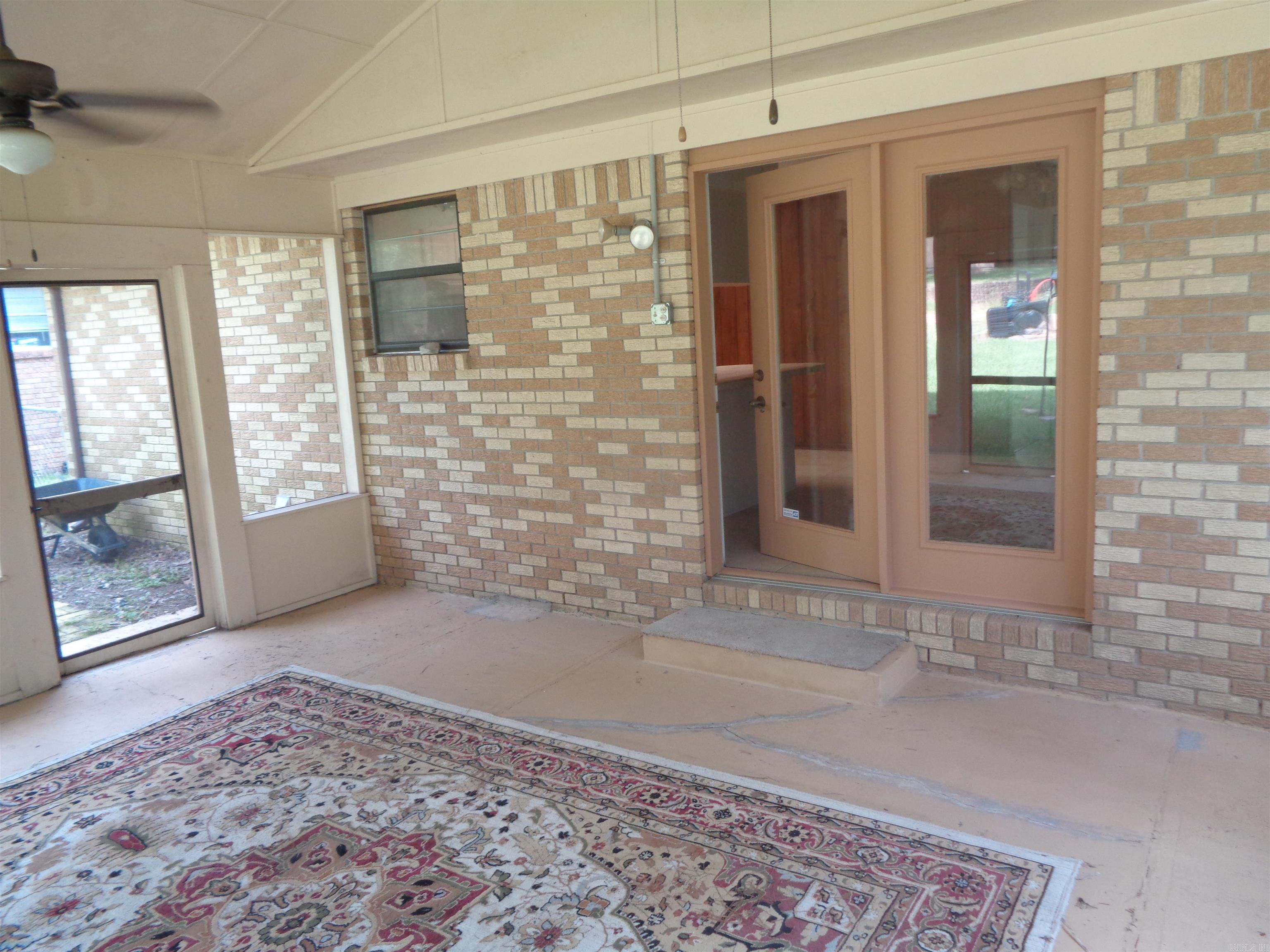 Twin Lakes - Residential