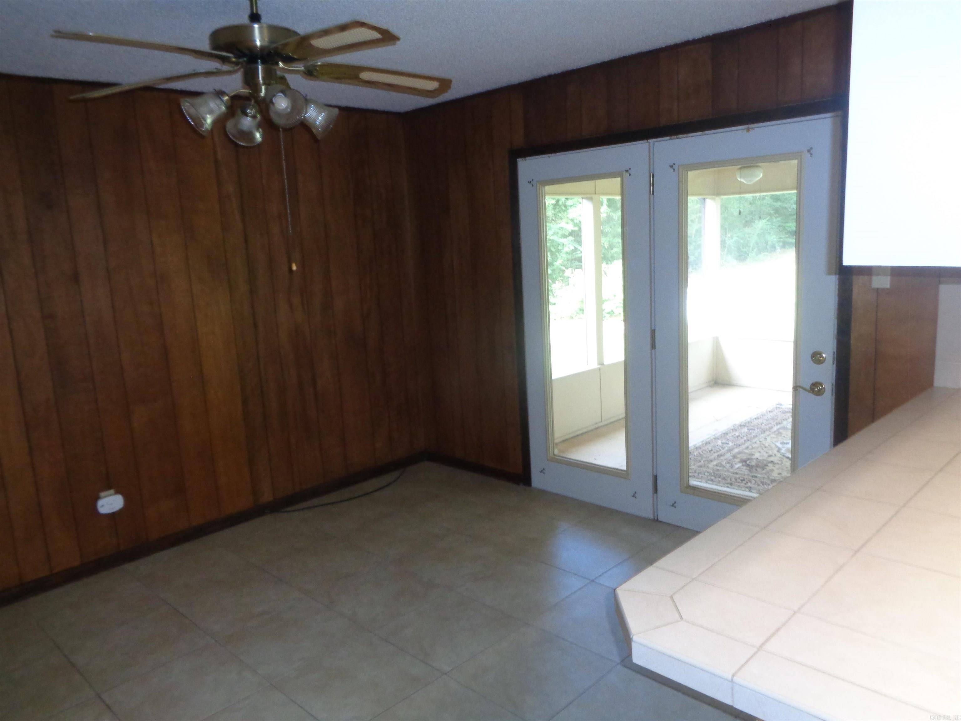 Twin Lakes - Residential