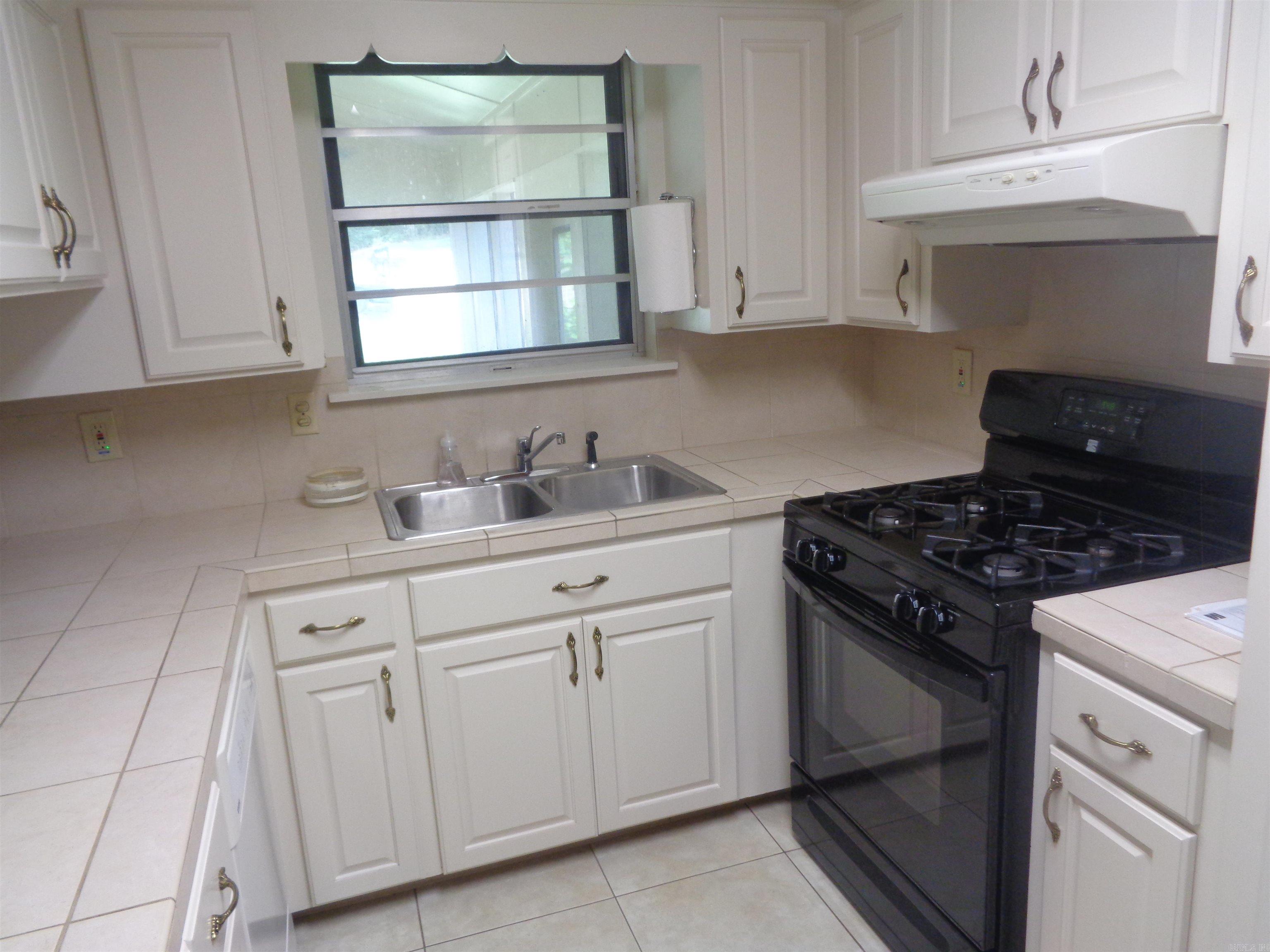 Twin Lakes - Residential