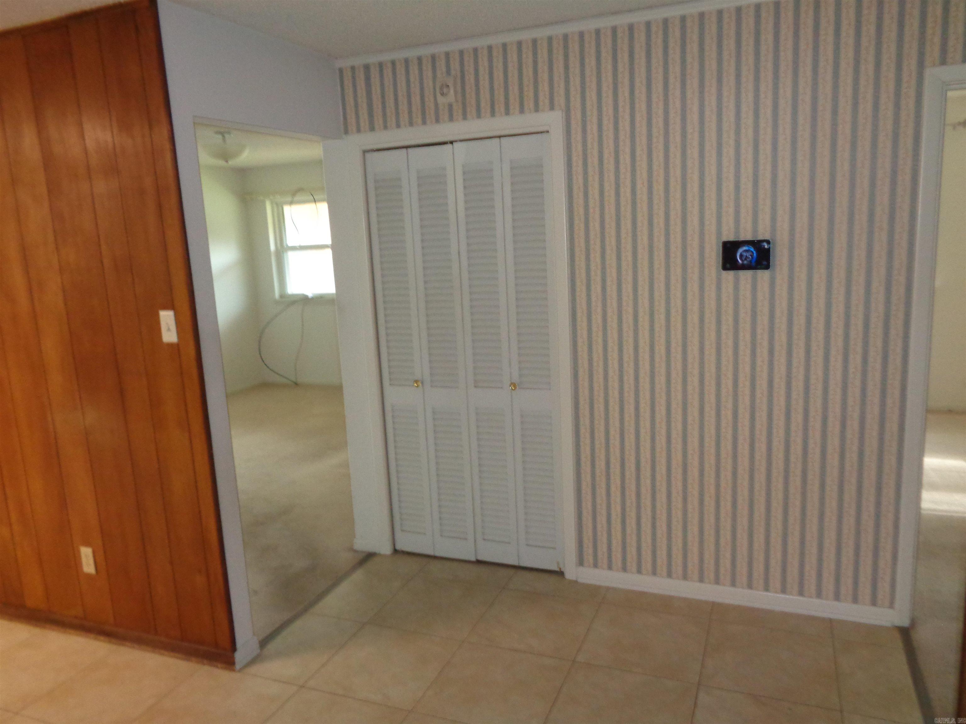 Twin Lakes - Residential