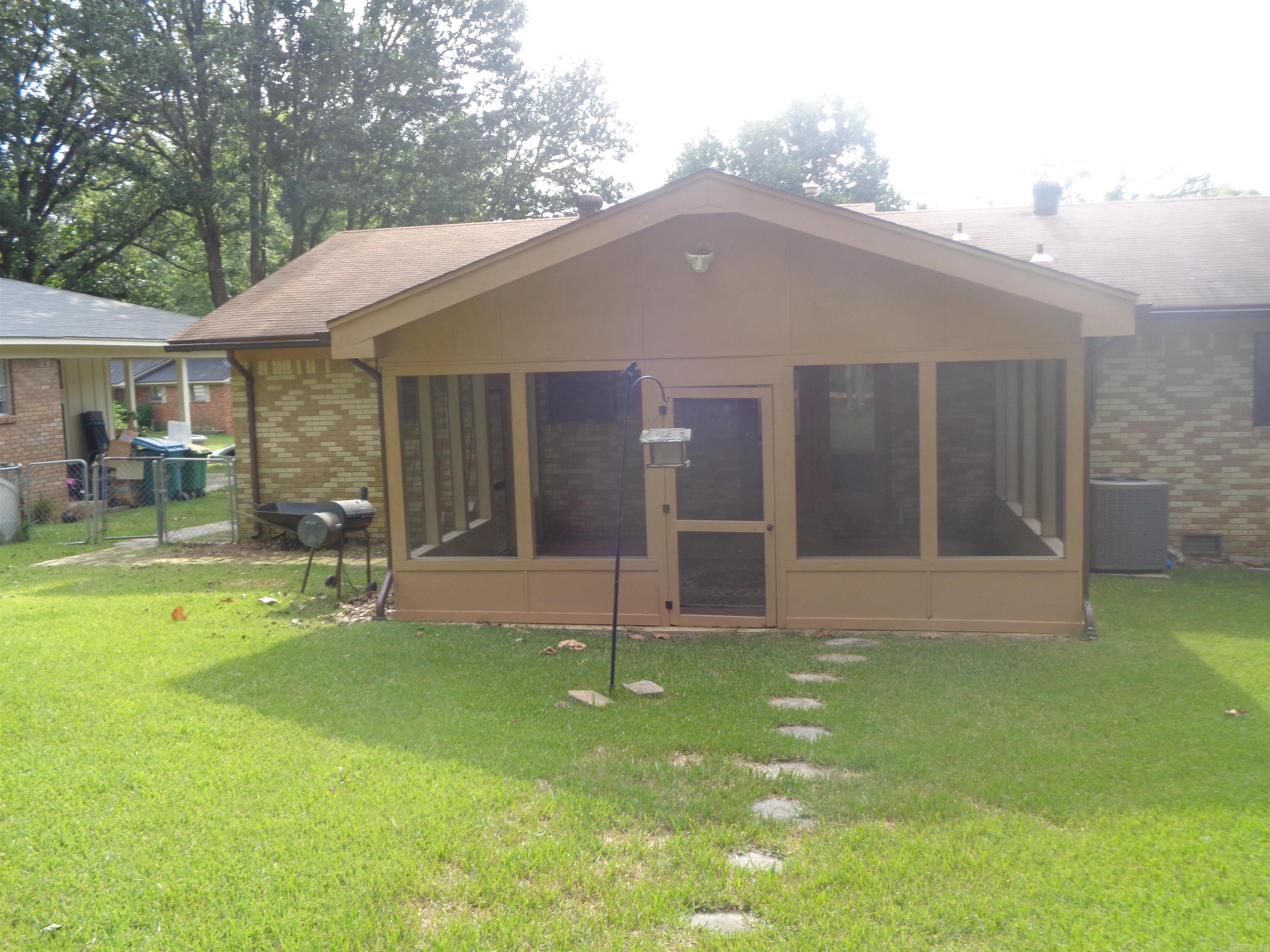 Twin Lakes - Residential