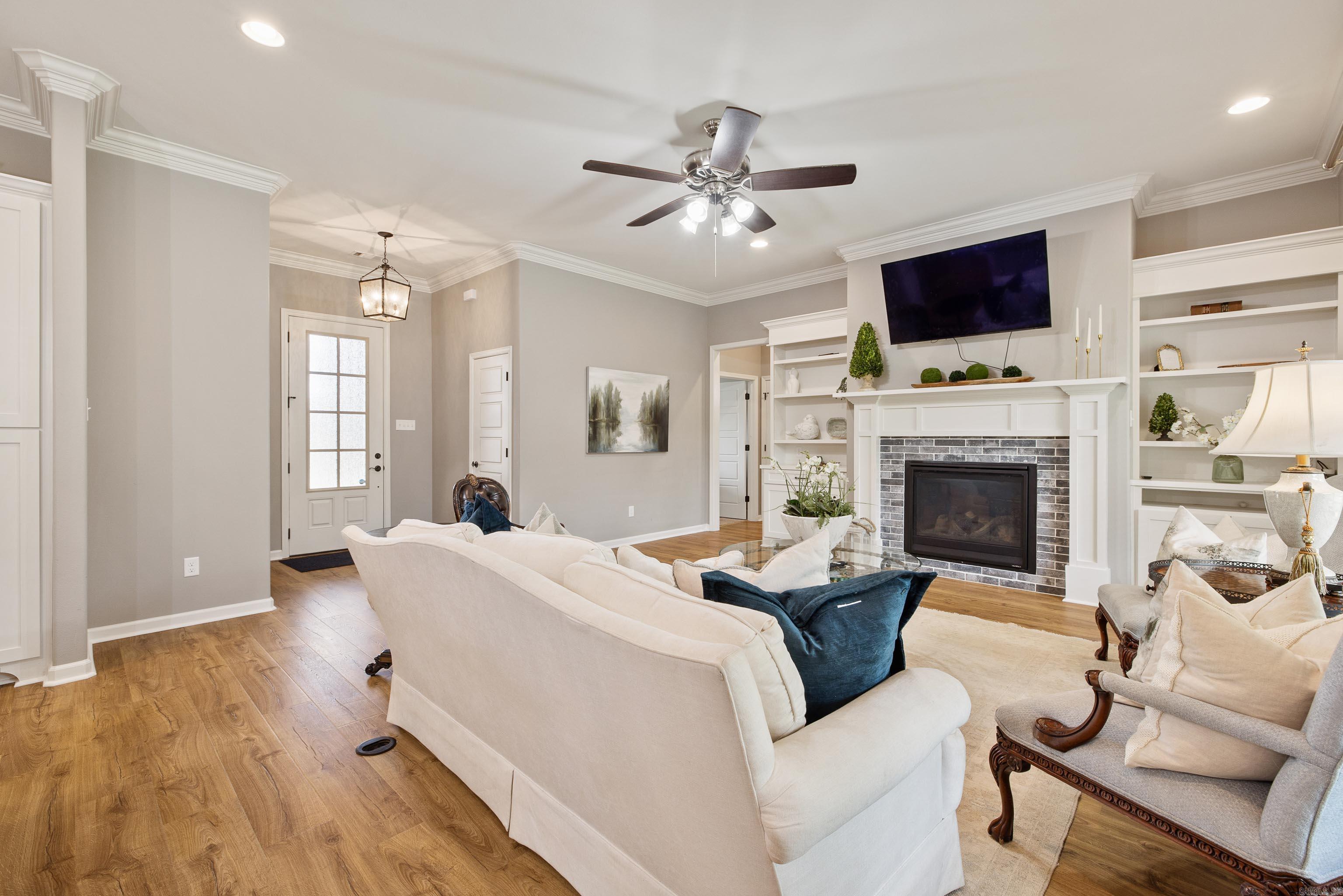 KENSINGTON PLACE - Residential