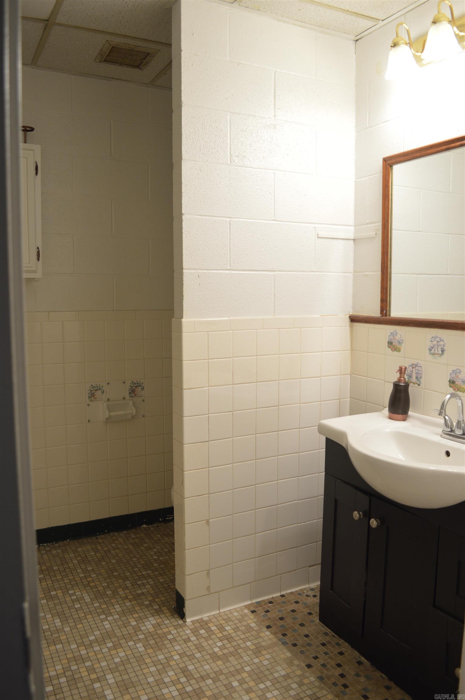 Harding D - Commercial Sale