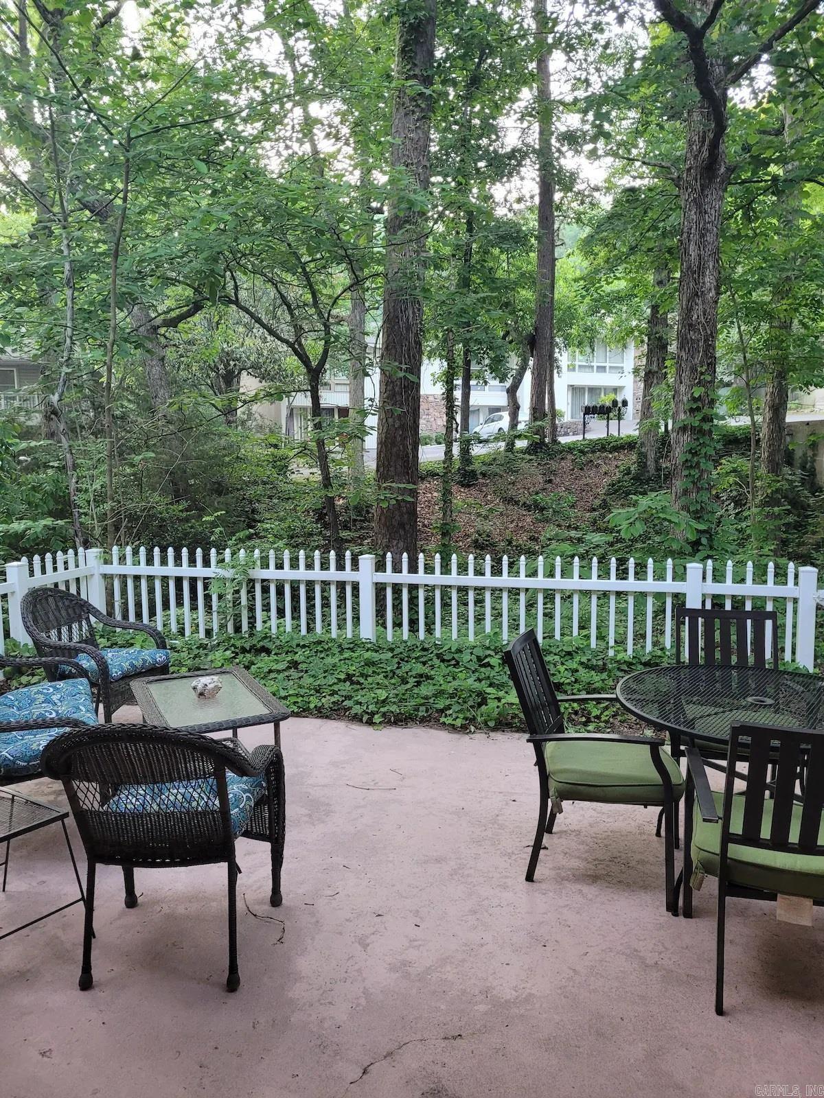 Castellon Courts - Residential