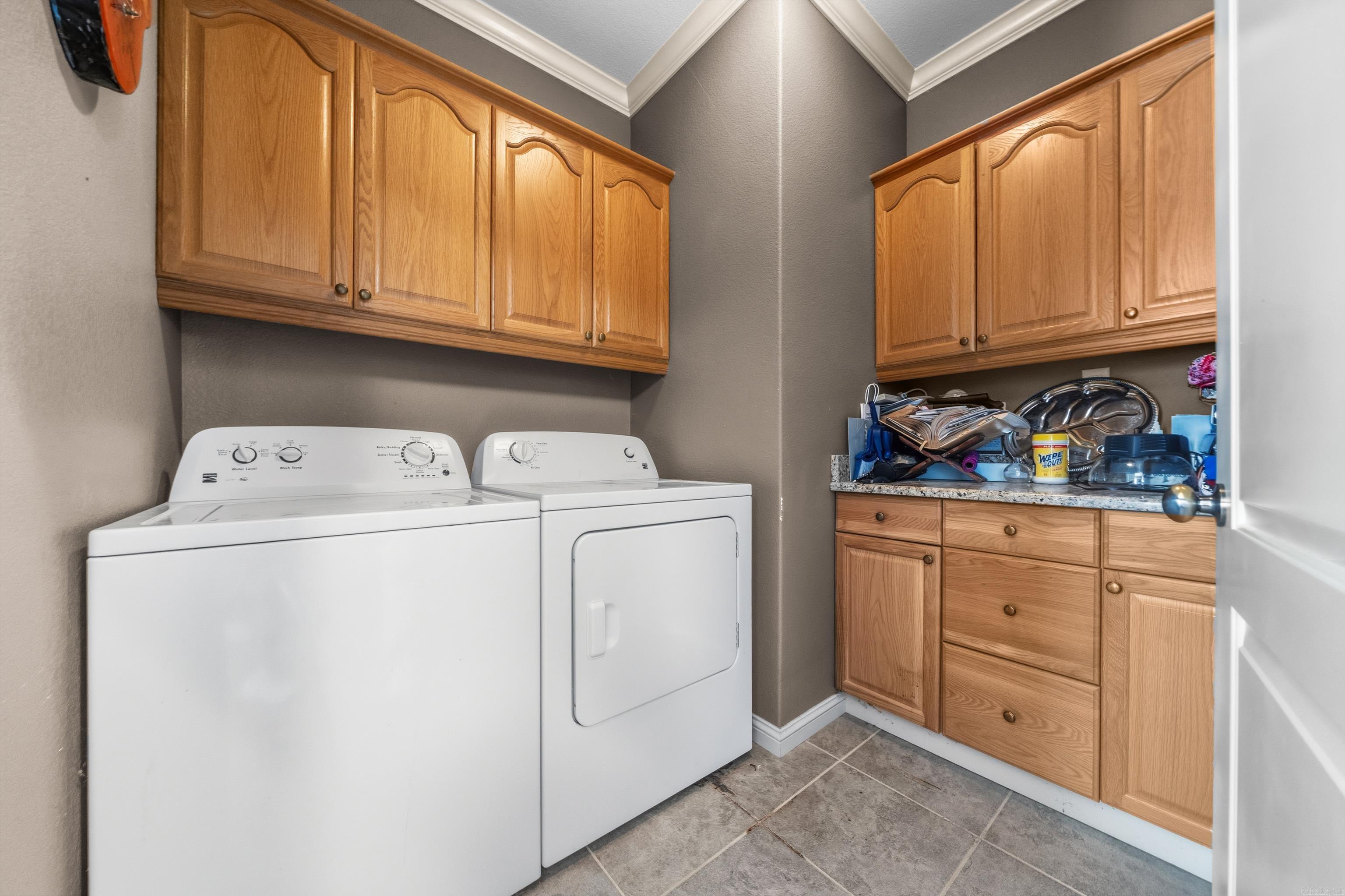 MAPLEWOOD ESTATES - Residential