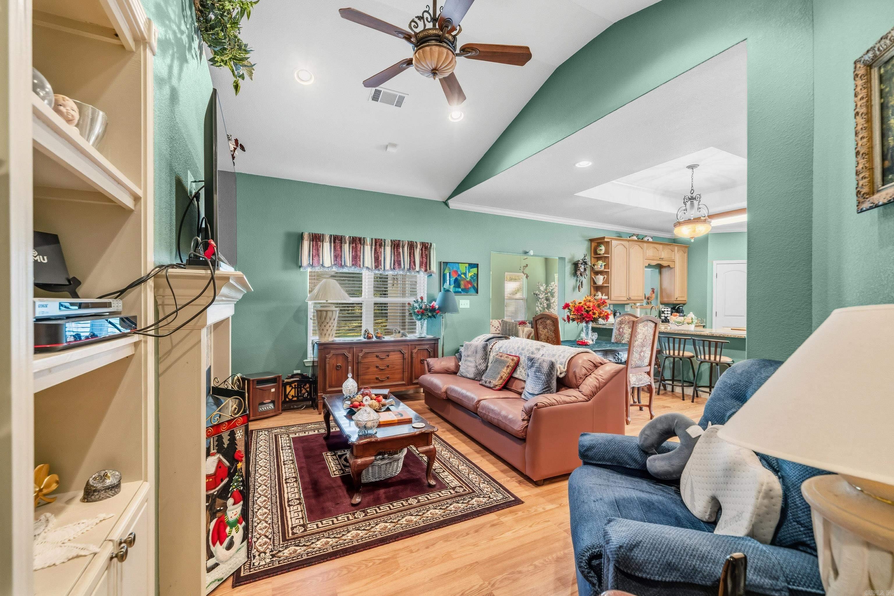 MAPLEWOOD ESTATES - Residential