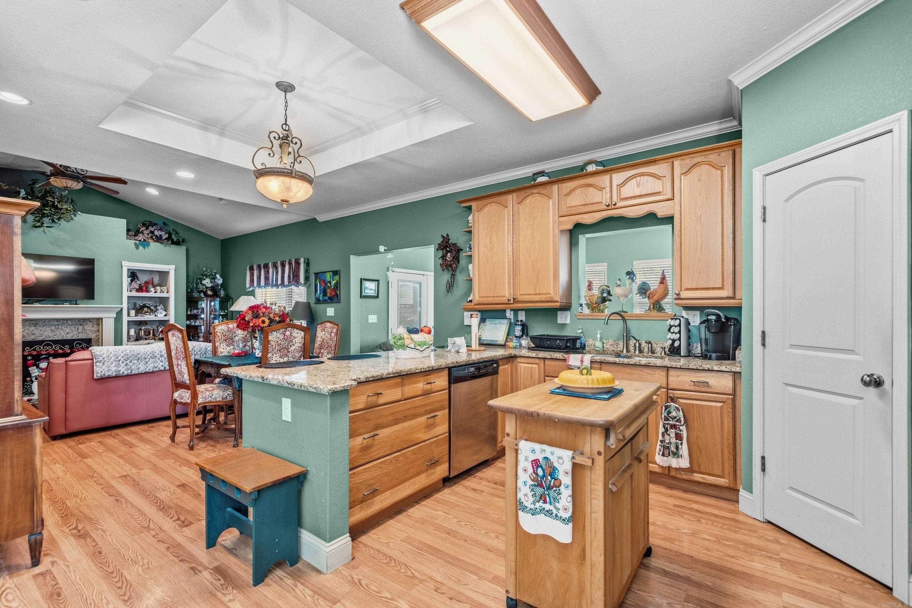 MAPLEWOOD ESTATES - Residential