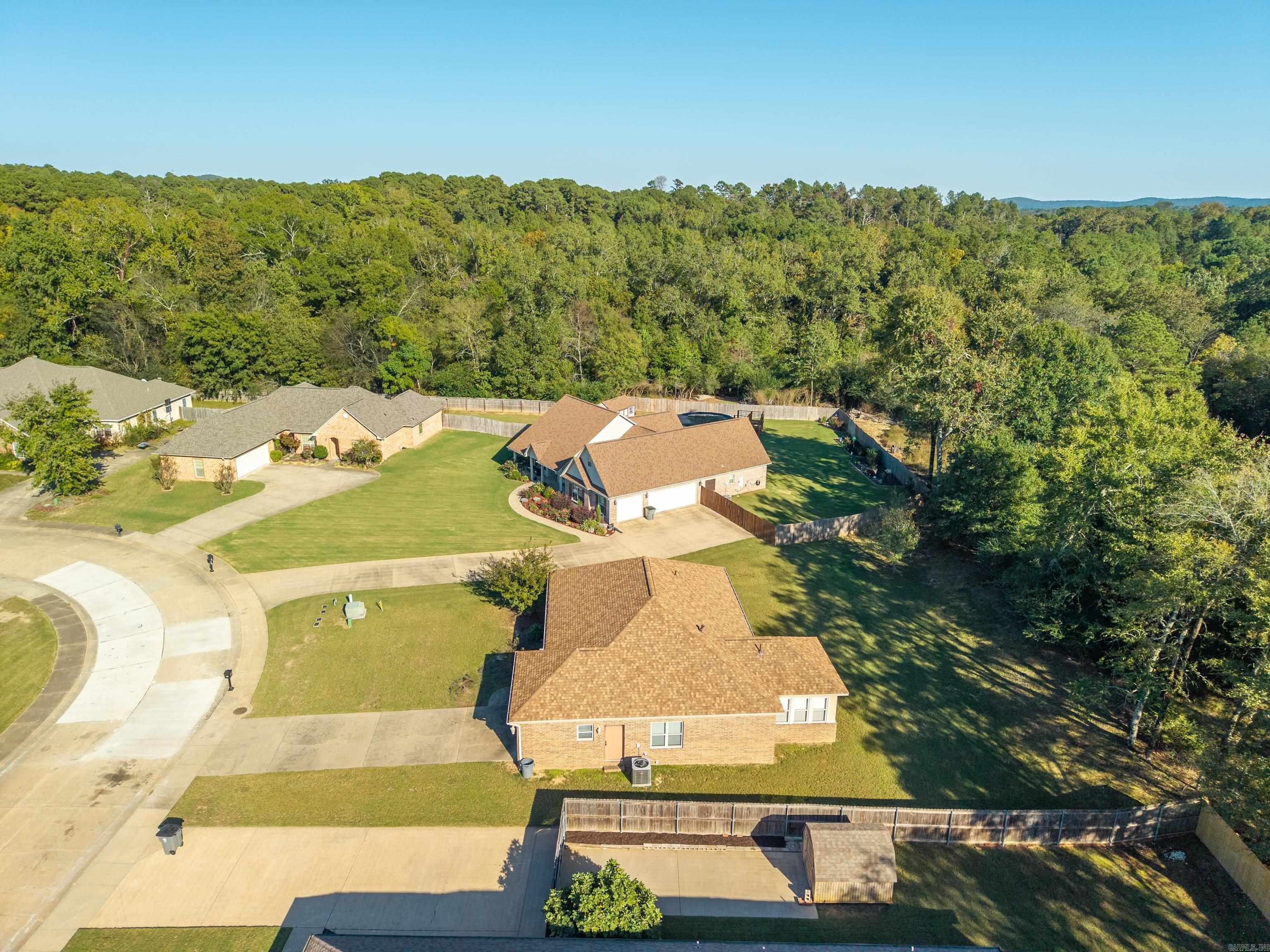 MAPLEWOOD ESTATES - Residential