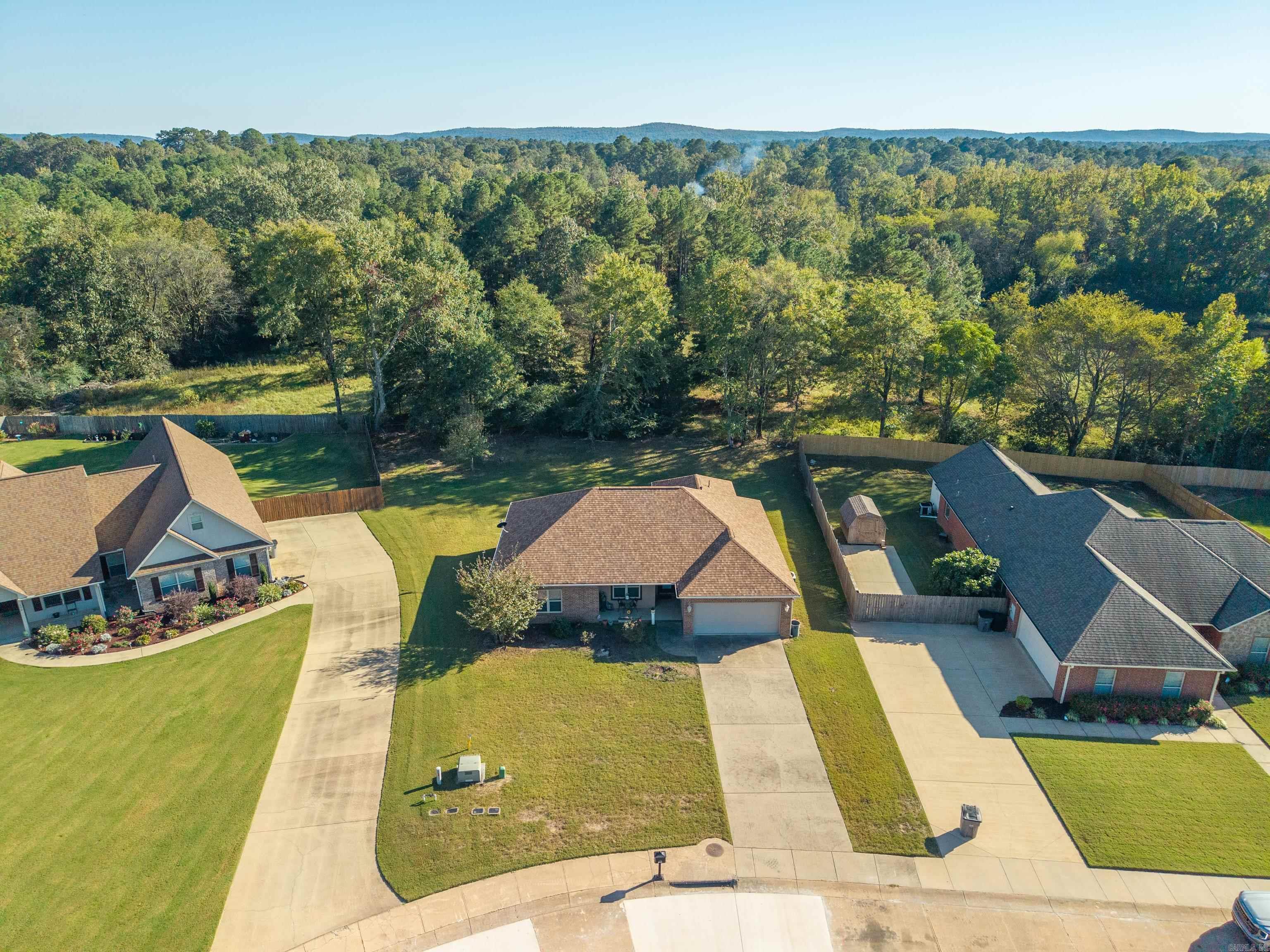 MAPLEWOOD ESTATES - Residential