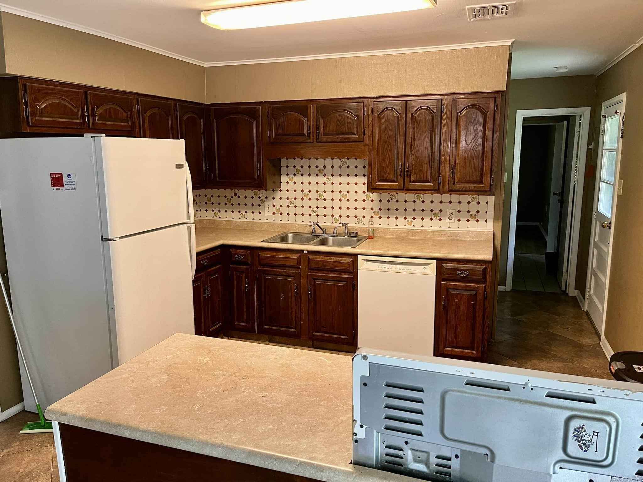 Pennbrook - Residential Lease