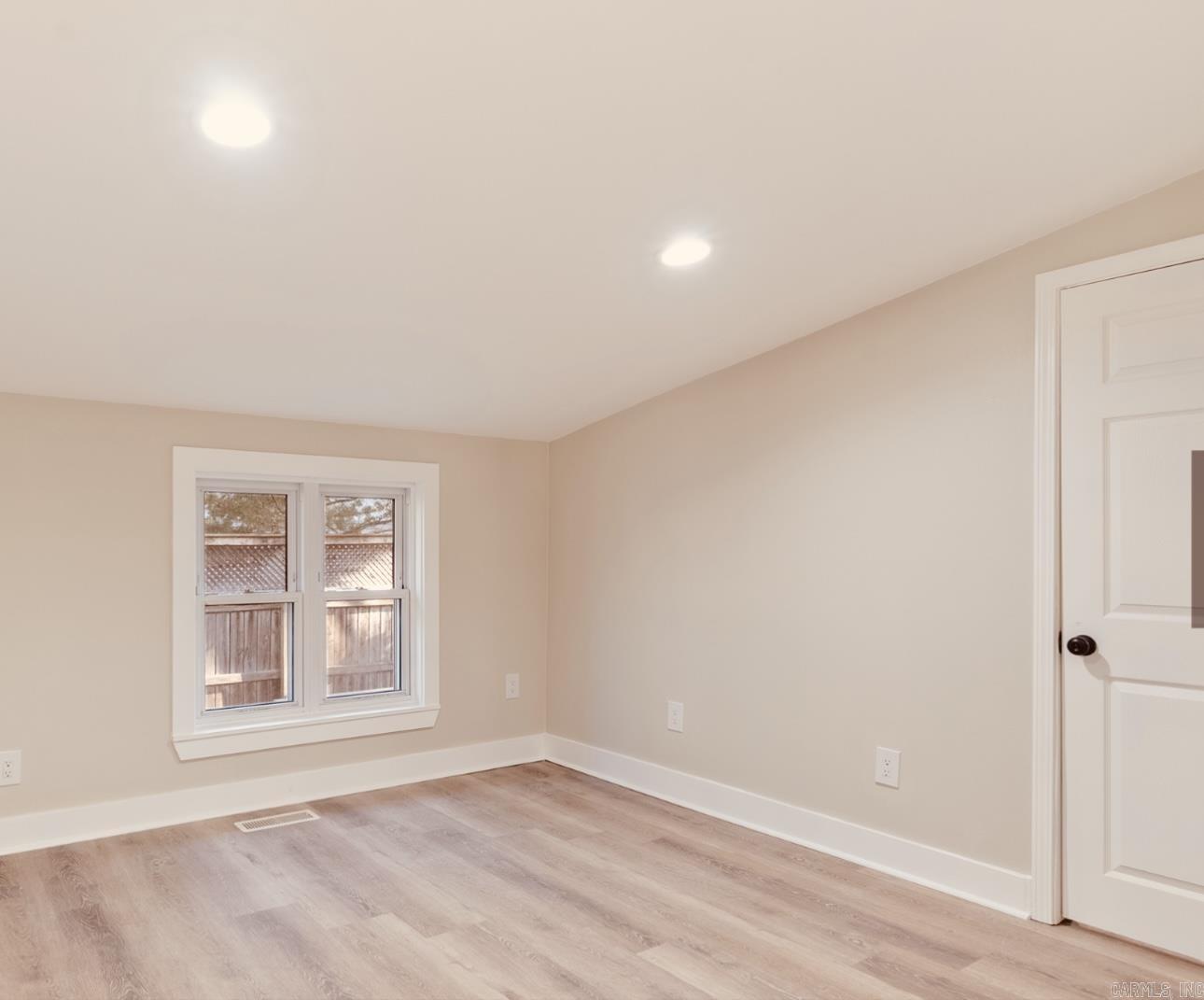 BRIARCLIFF - Residential