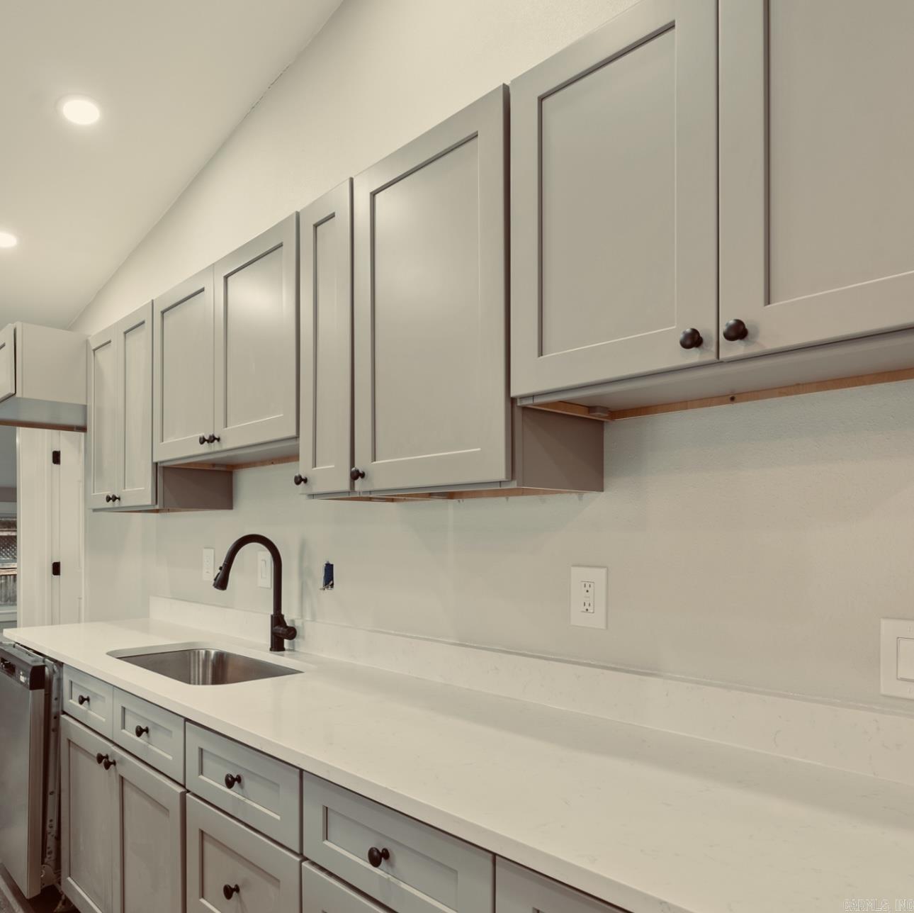 BRIARCLIFF - Residential