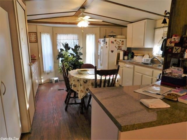 Metes & Bounds - Residential Lease