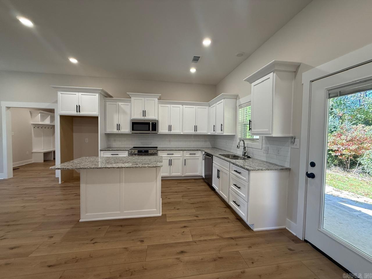 Summit Ridge - Residential