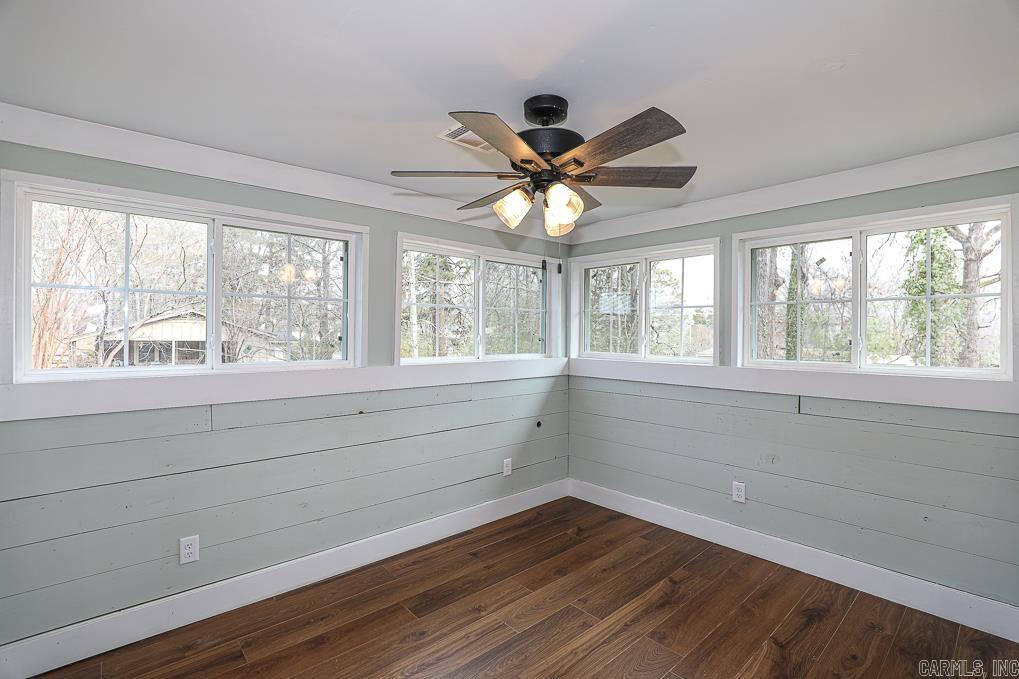 ORIGINAL TOWN-BRYANT - Residential