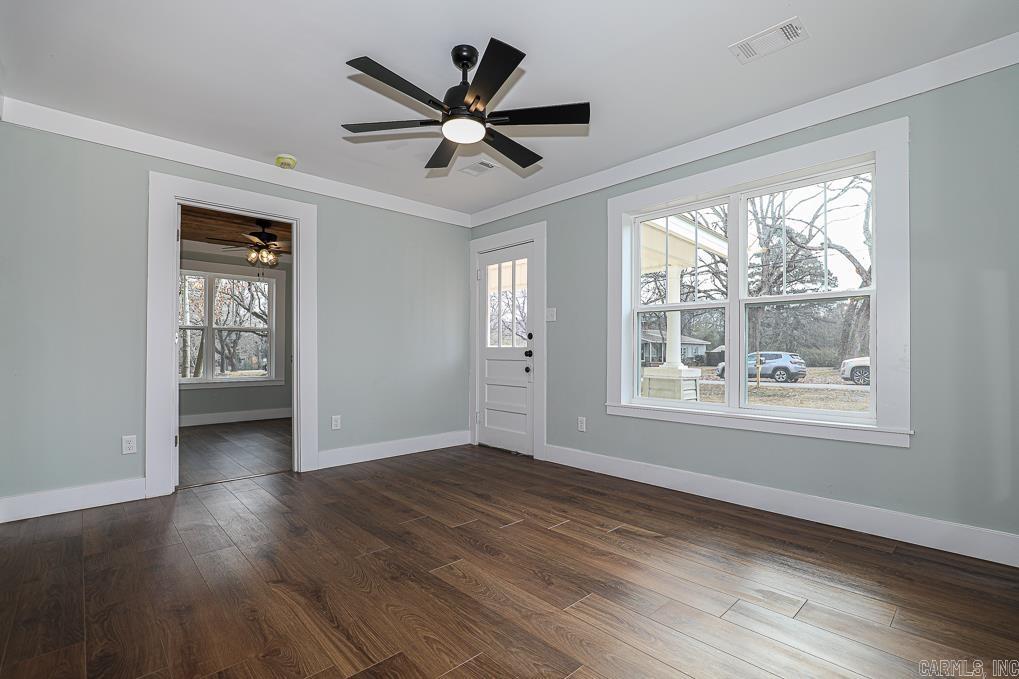 ORIGINAL TOWN-BRYANT - Residential