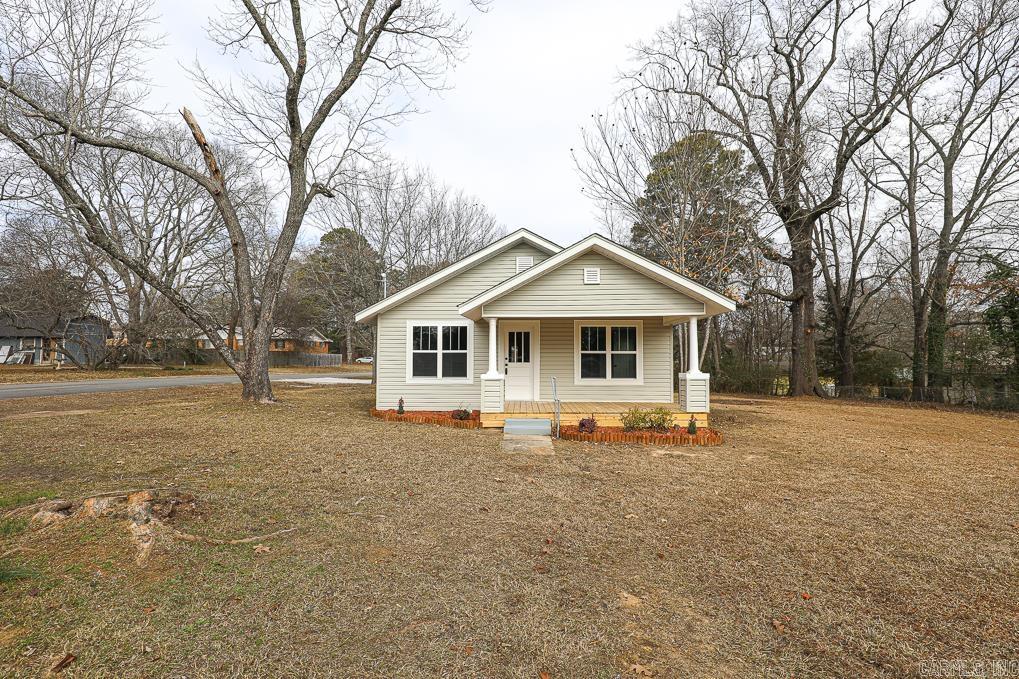 ORIGINAL TOWN-BRYANT - Residential