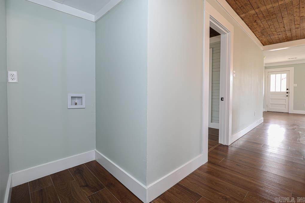 ORIGINAL TOWN-BRYANT - Residential