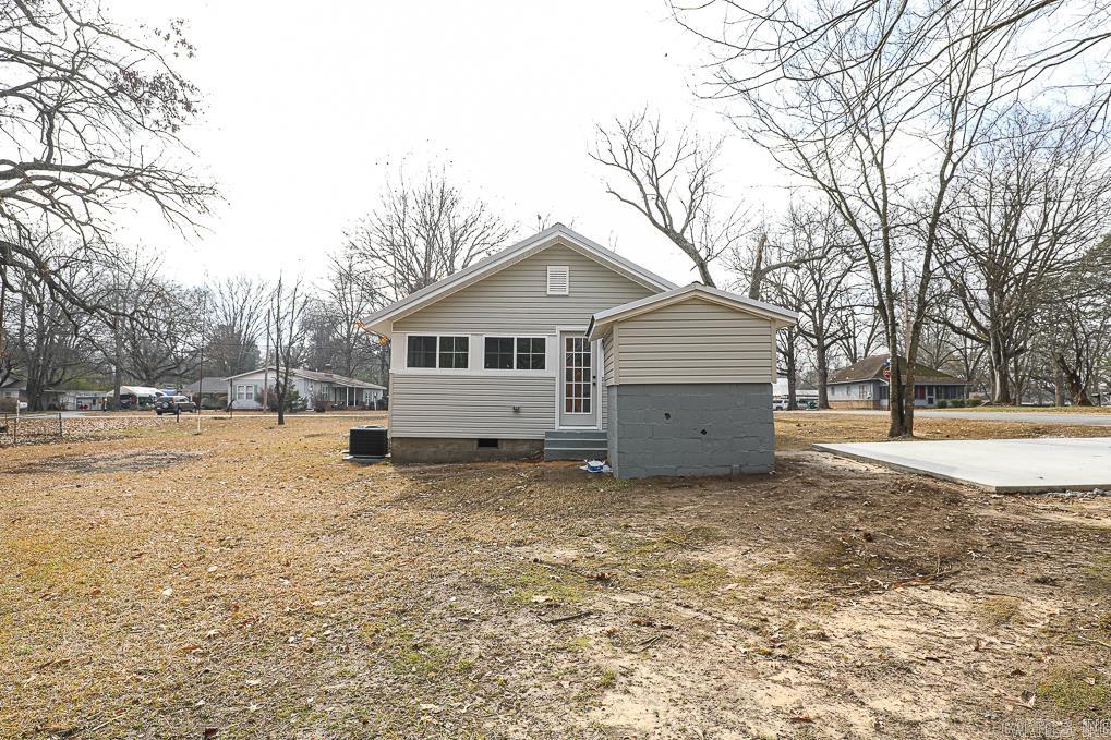 ORIGINAL TOWN-BRYANT - Residential