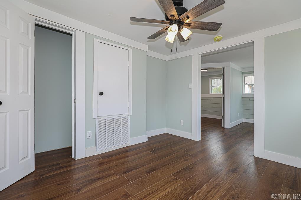 ORIGINAL TOWN-BRYANT - Residential