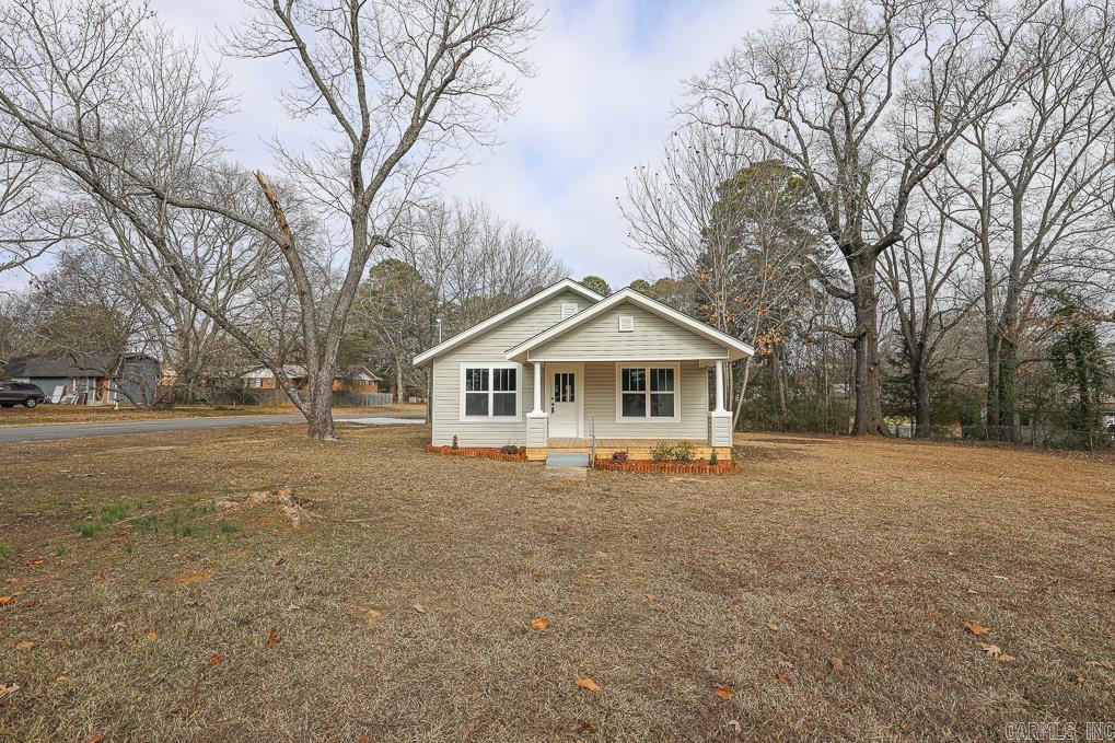 ORIGINAL TOWN-BRYANT - Residential