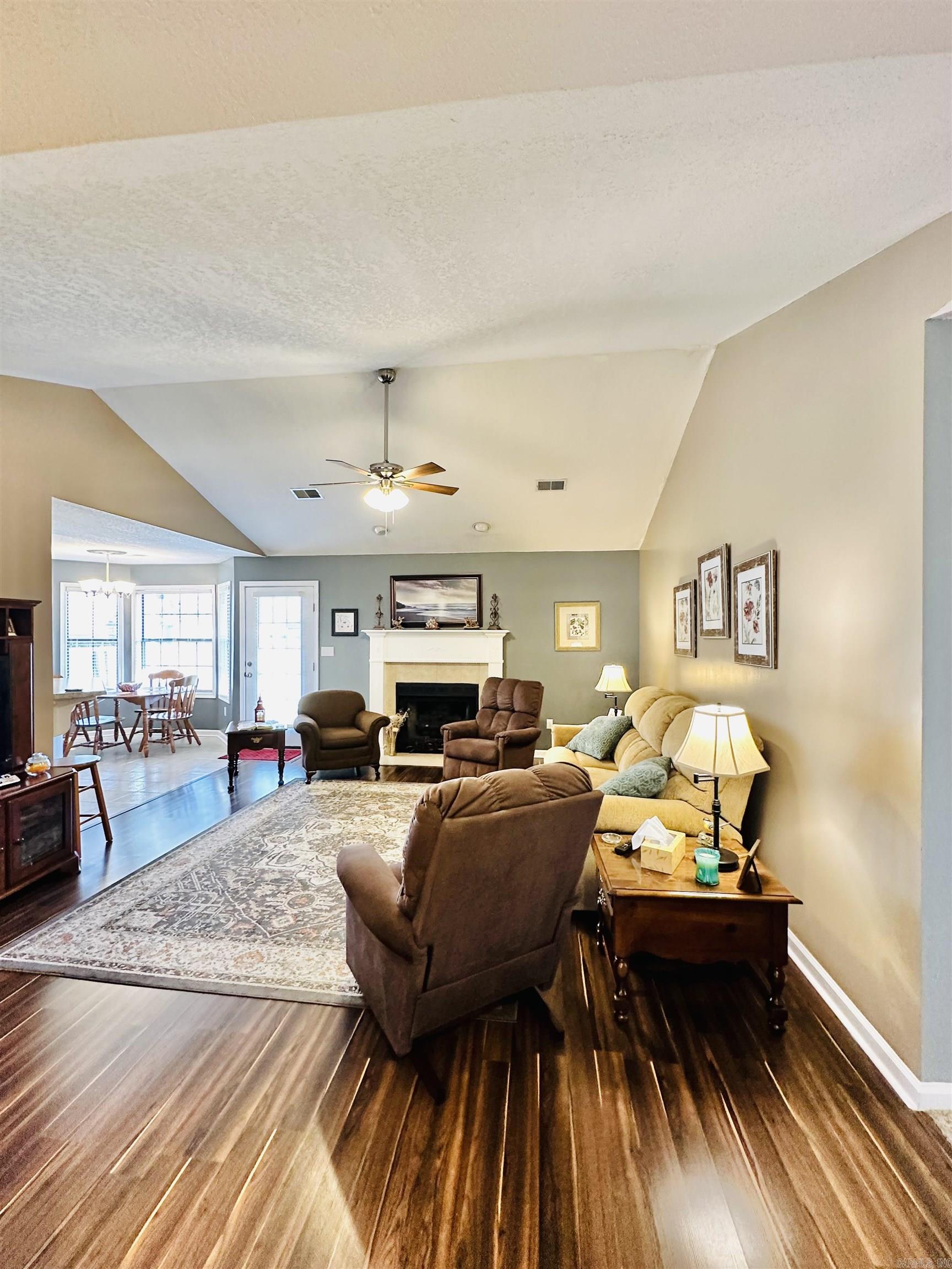 BARRETT'S - Residential