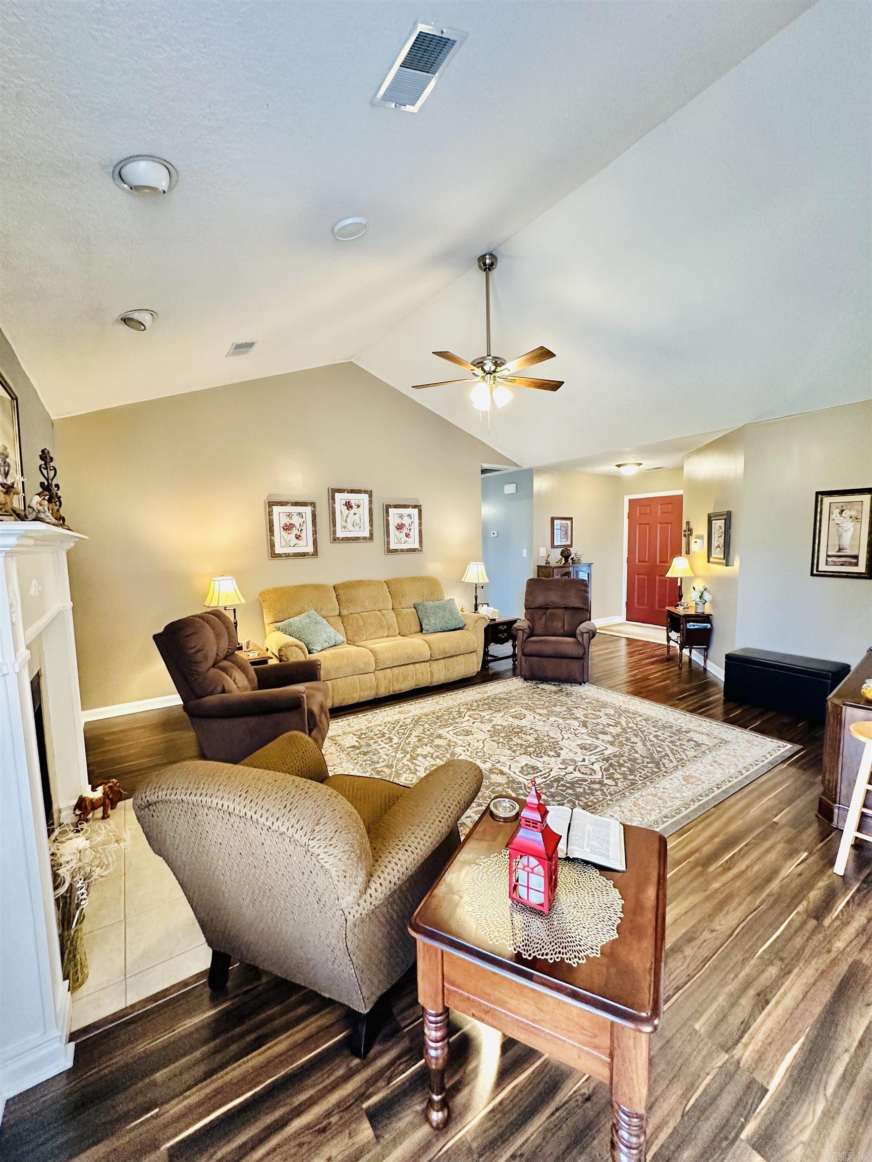 BARRETT'S - Residential