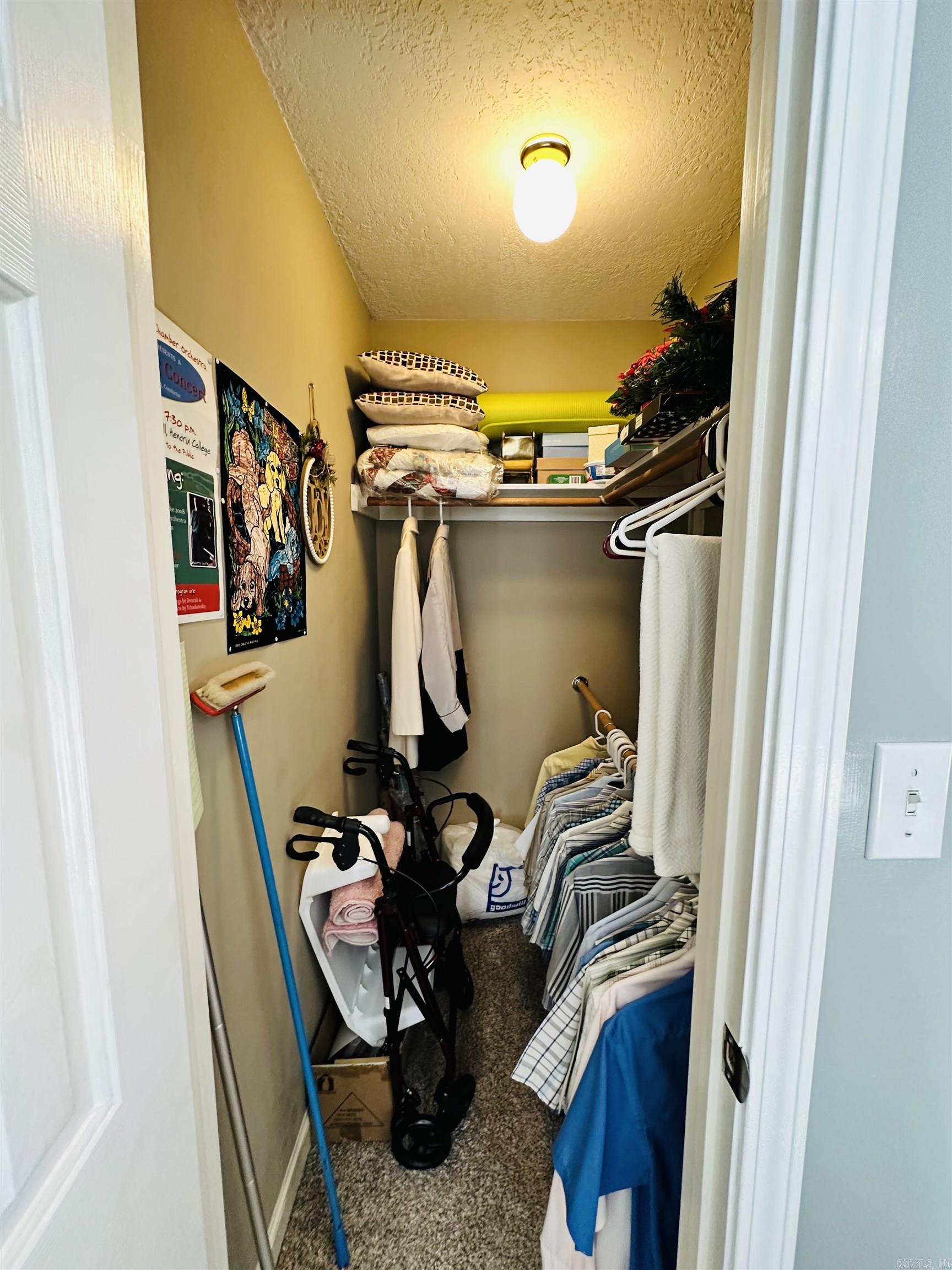 BARRETT'S - Residential