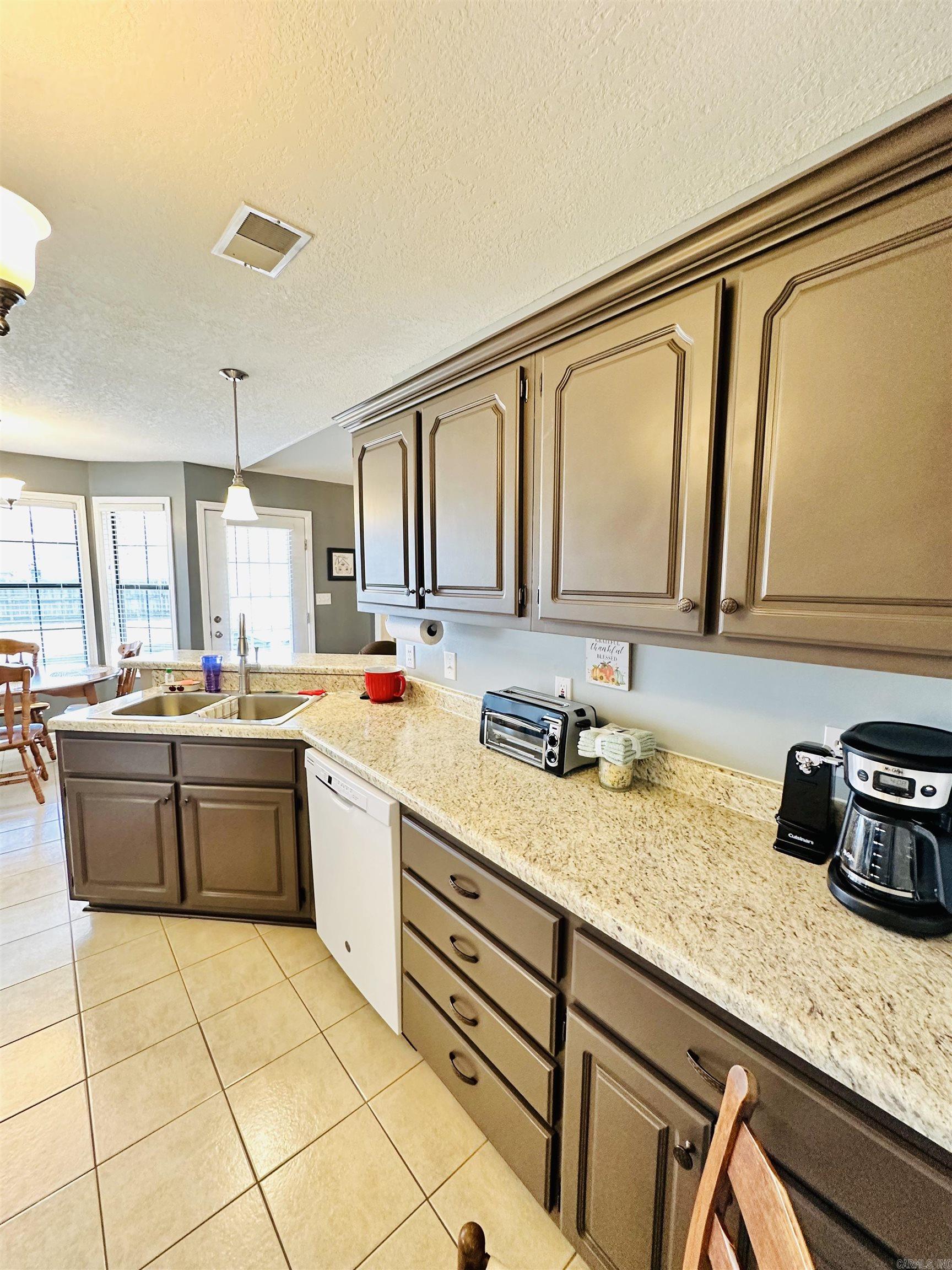 BARRETT'S - Residential