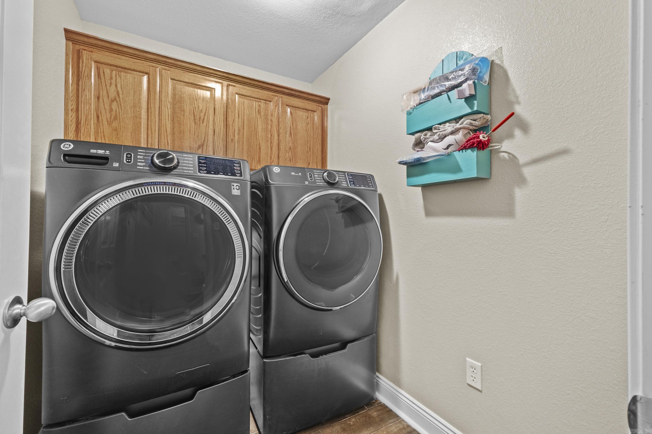 COZAC-KASH ACRES - Residential