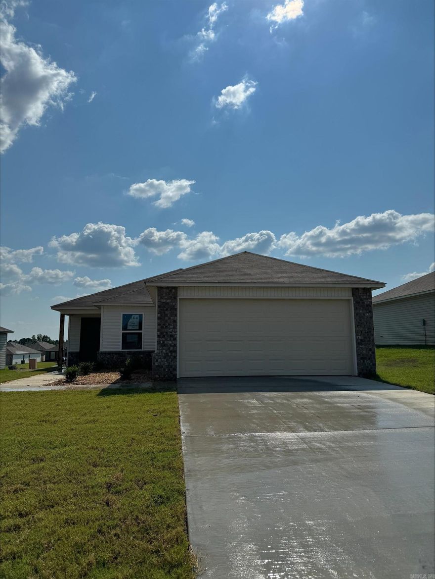 The Armstrong II plan is a crowd pleaser - come tour it today! Bedrooms 2 & 3 are just steps from their shared hallway Bathroom and the Laundry Room for ultimate convenience. The Master Bedroom in this plan is generously sized.   Thoughtful upgrades included in this home: soaker tub/shower combo in Master Bath, plumbing faucet upgrade 2, 8" deep Kitchen sink, gas furnace upgrade, door bell, full width single vanity with cabinet stack in Master Bath, 16" laminate bar top in Kitchen, Luxury Vinyl Plank flooring in wet areas and Living Room and adjacent hallways, raised ceilings in Living Areas per municipal requirements, fiberglass exterior doors, Cheyenne style doors, baseboards level 2, LED disk lights in Living Room, full sod, microwave hood in Kitchen, smooth top range.    *** AGENTS, PLEASE SEE SHOWING REMARKS OR AGENT REMARKS. ***  THIS HOME IS SCHEDULED TO BE COMPLETE IN LATE JULY.