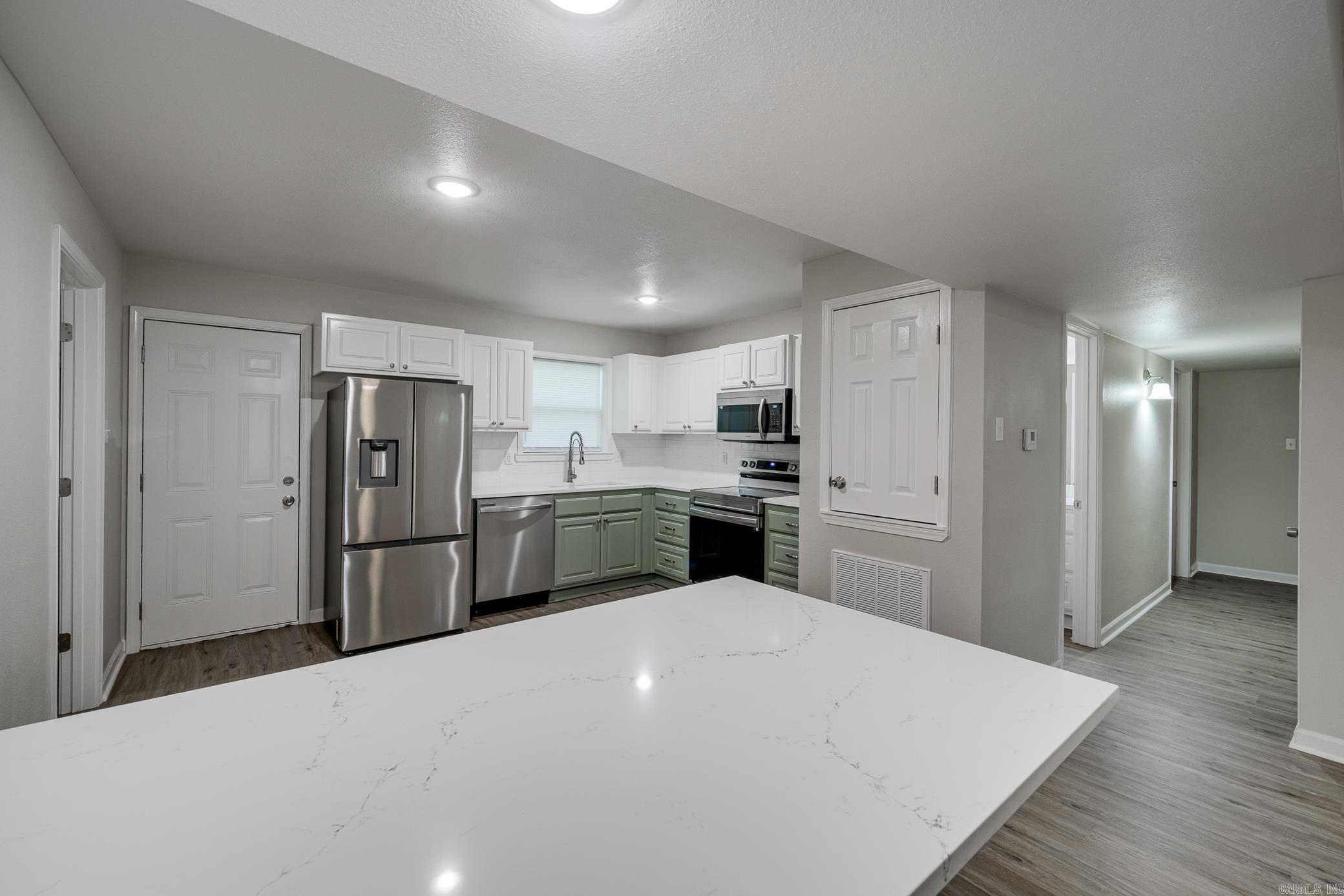 THE MEADOWS - Residential