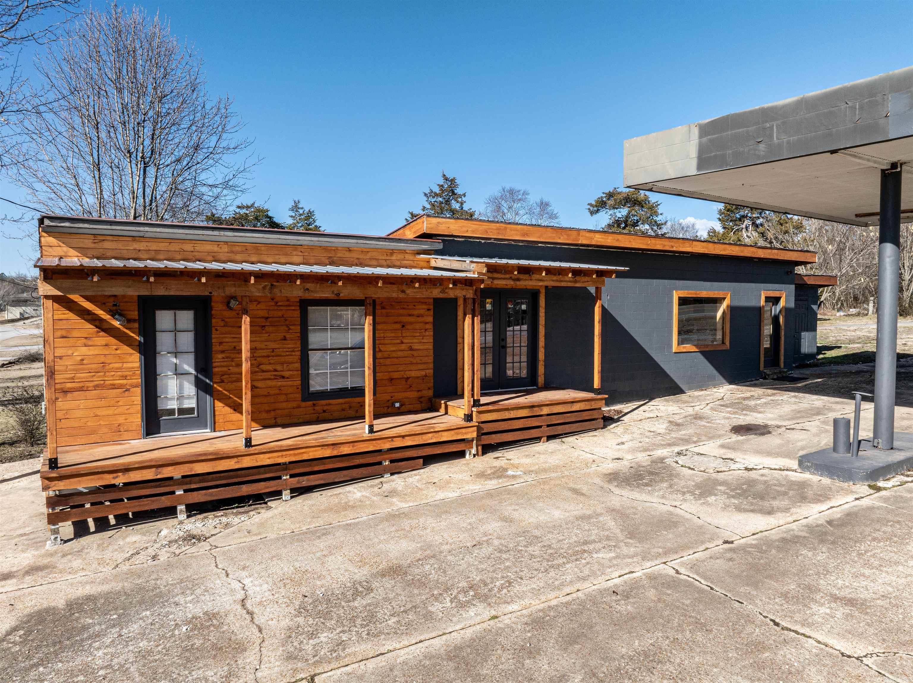 CITY OF EVENING SHADE - Residential