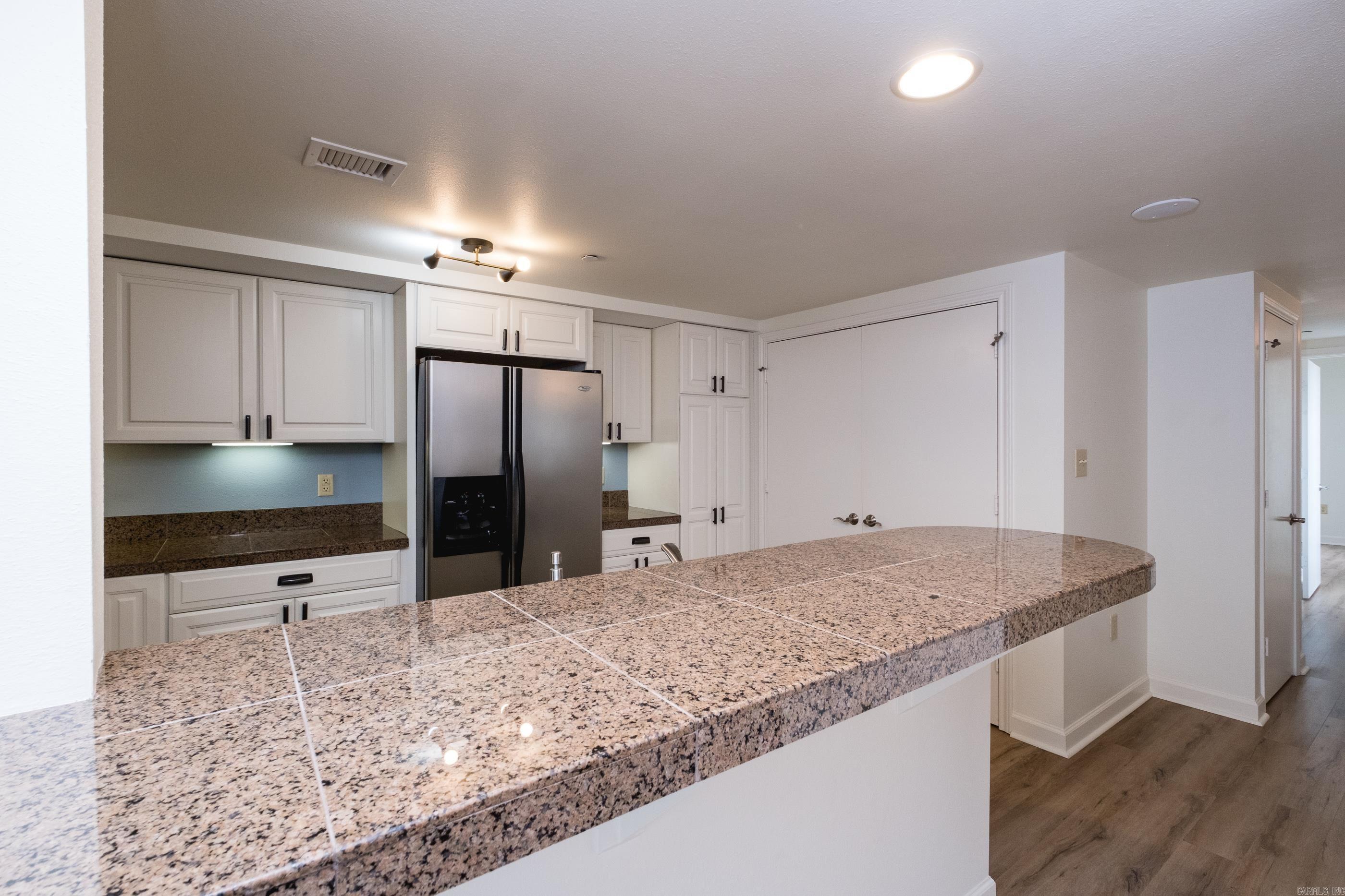 LAFAYETTE SQUARE HPR - Residential