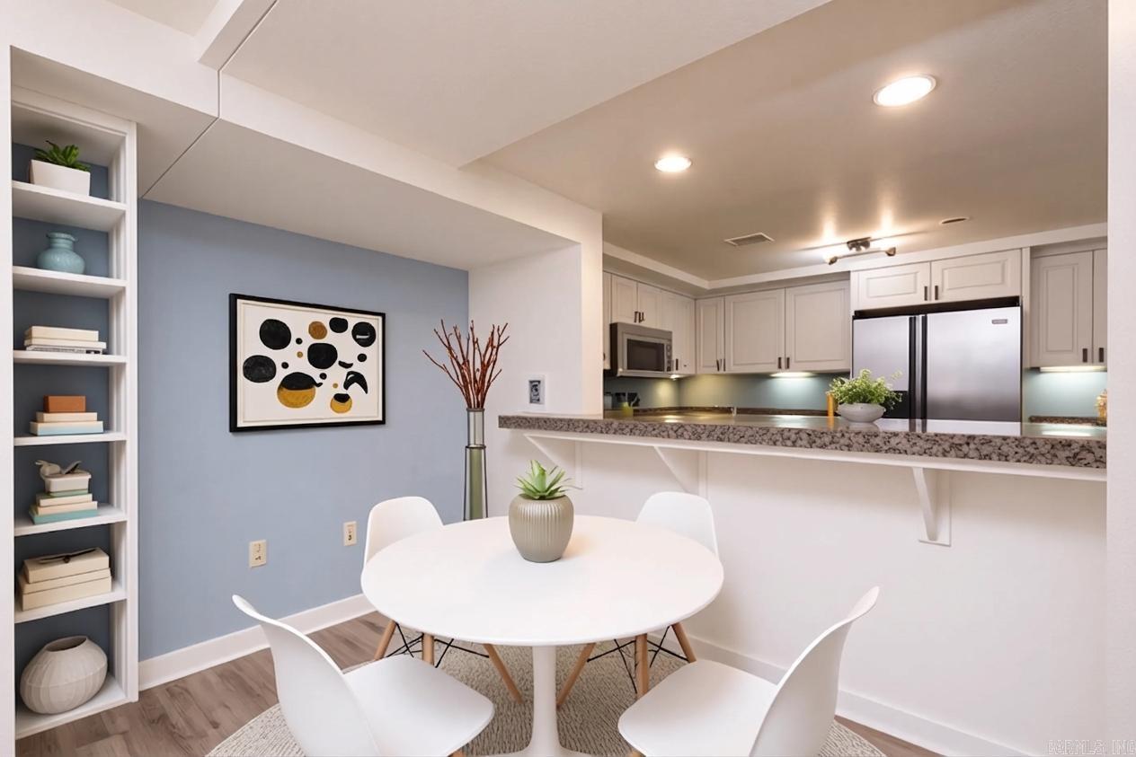 LAFAYETTE SQUARE HPR - Residential